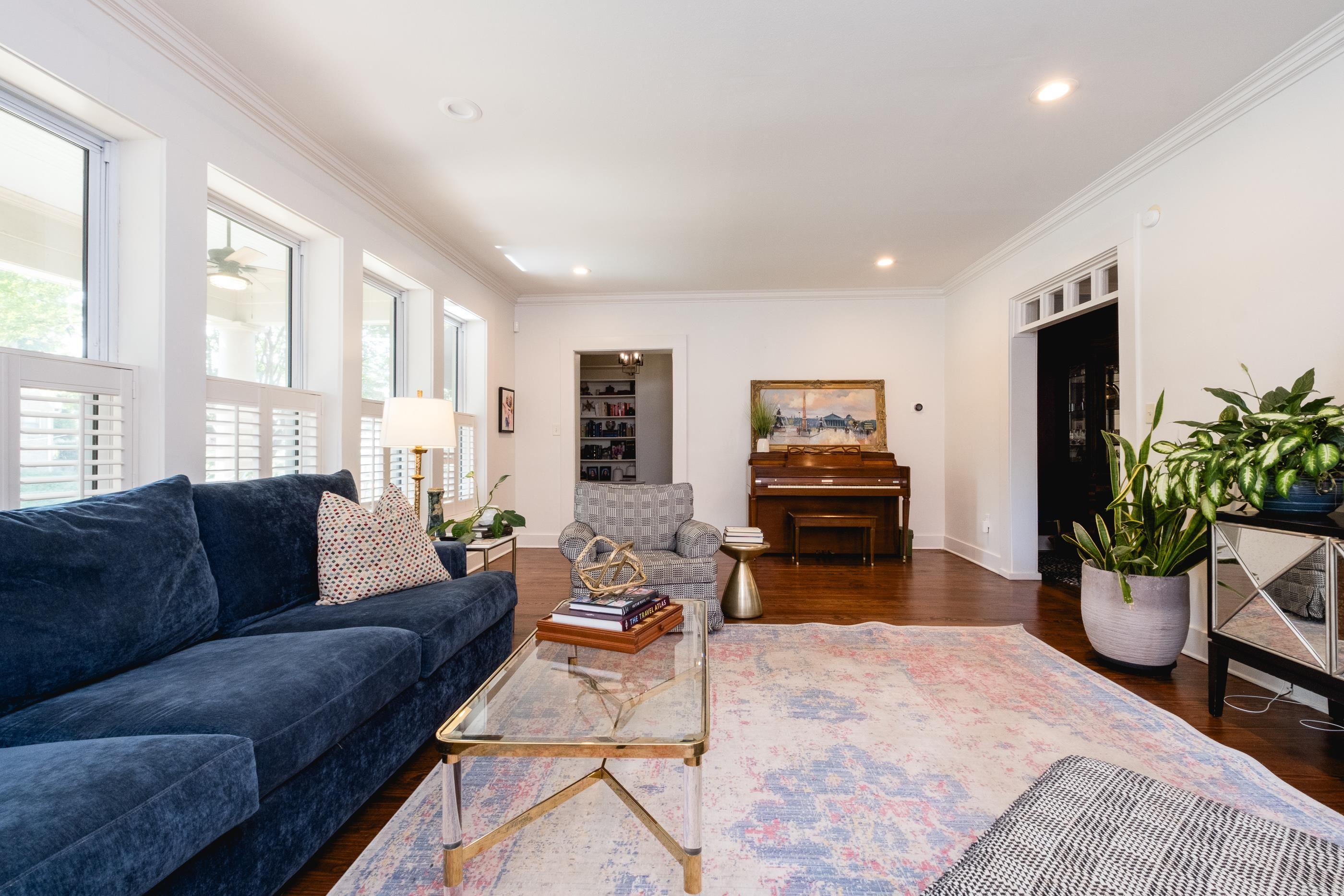 PULASKI HEIGHTS - Residential