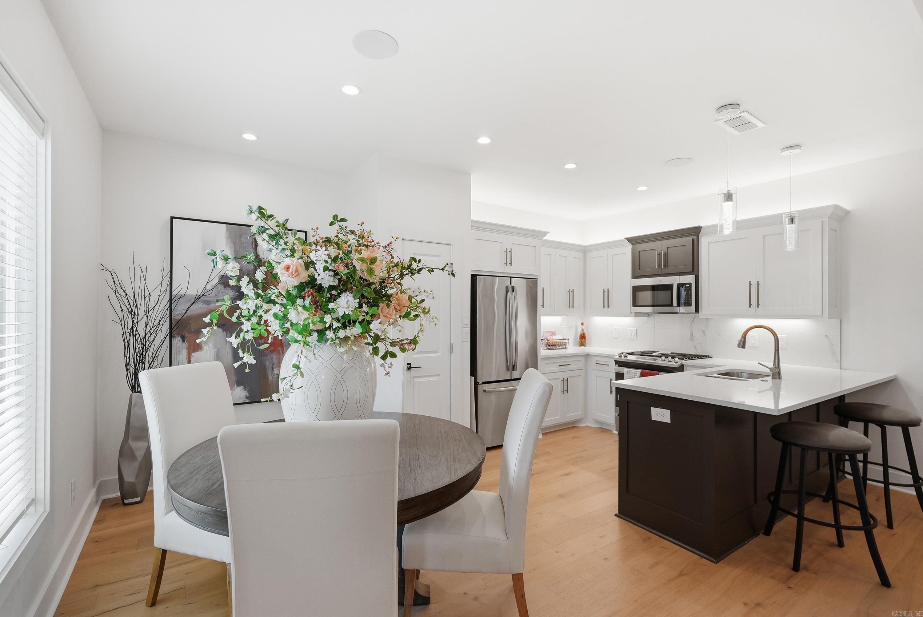 WALNUT VALLEY - Residential