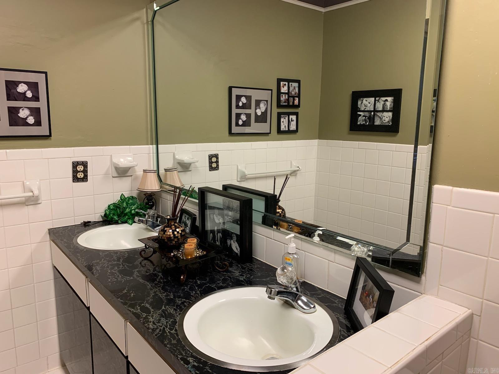 MERRIFIELD & LAMBERT SUBDIVISION - Residential