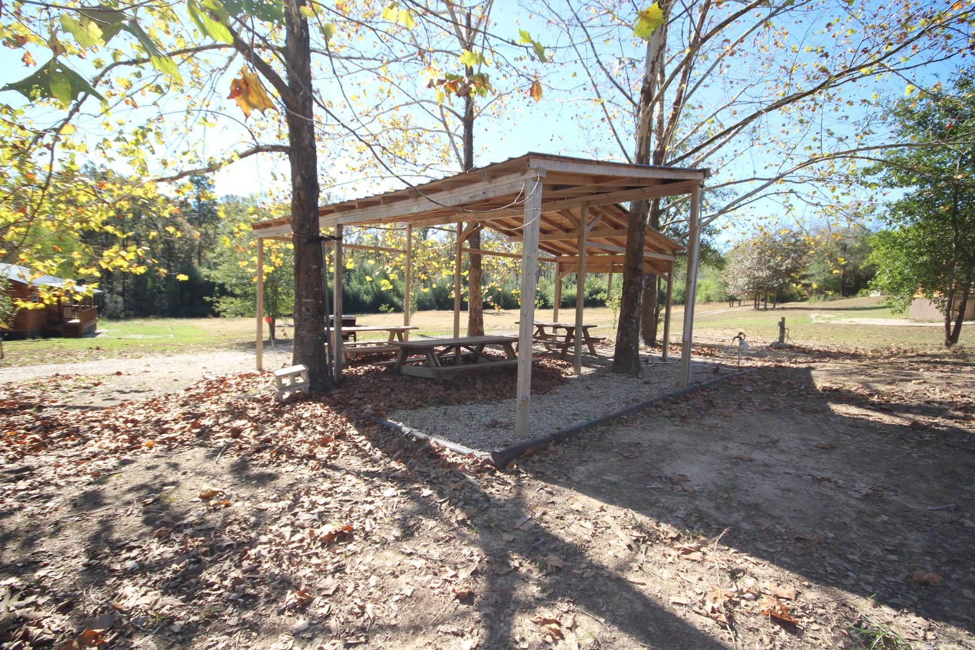 Metes & Bounds - Residential Income