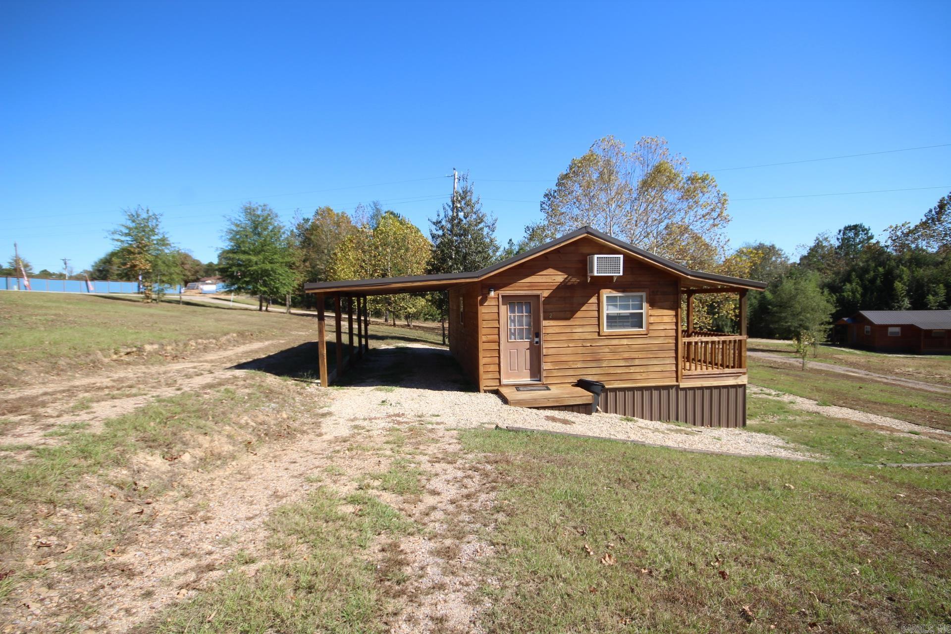 Metes & Bounds - Residential Income