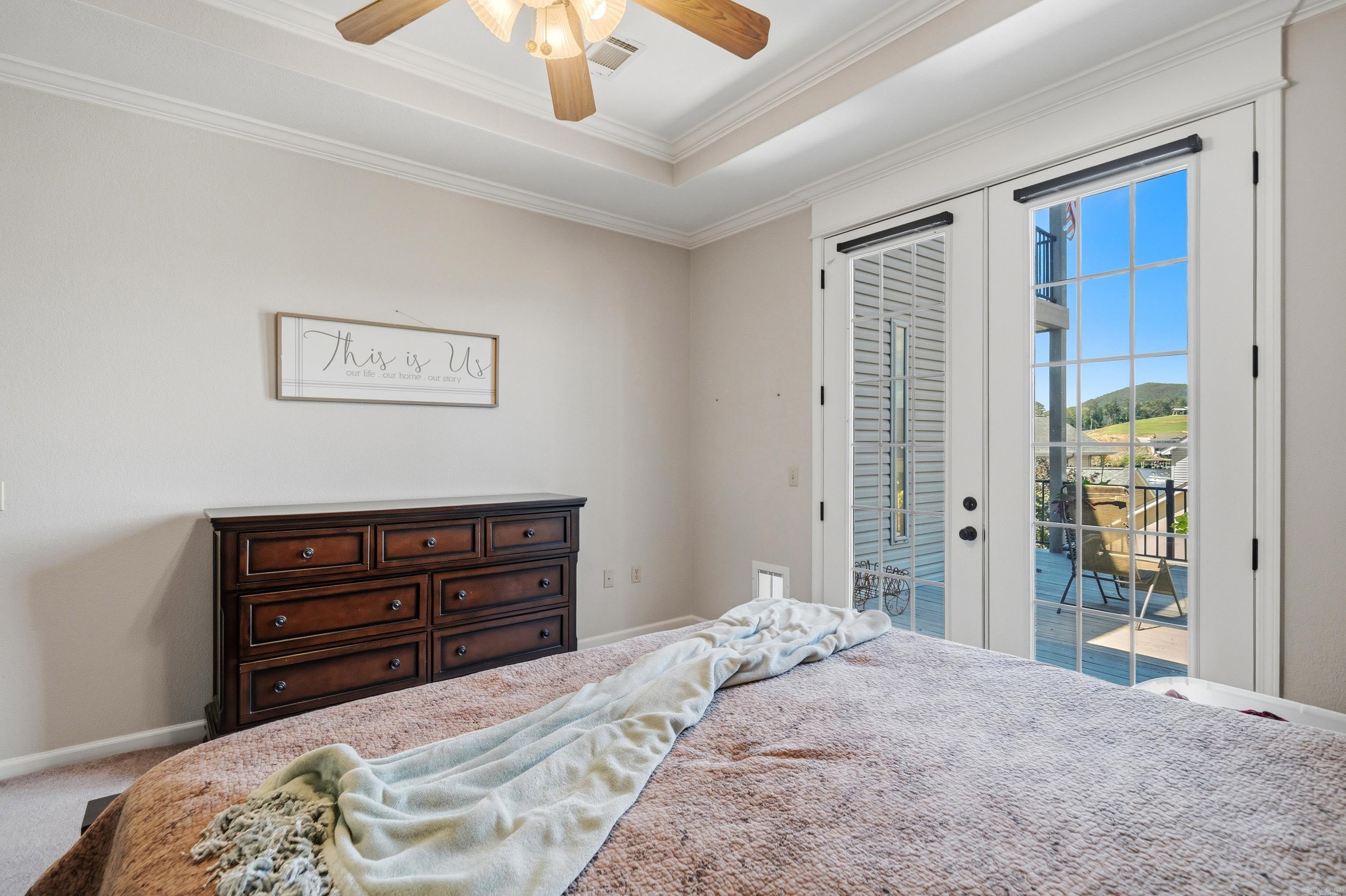MAJESTIC LAKE VILLAGE TOWNHOMES - Residential