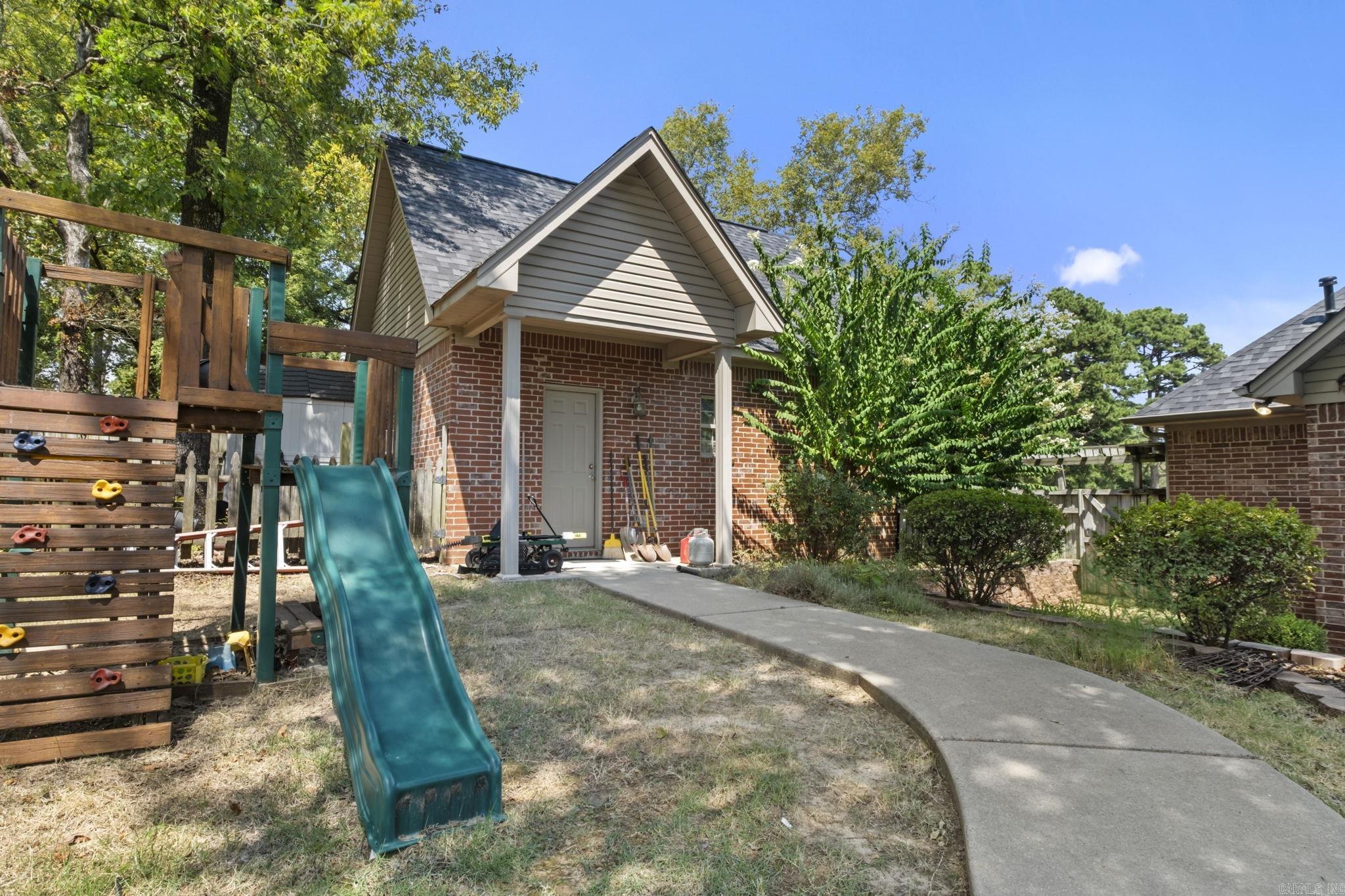 CLUB WEST ESTATES - Residential