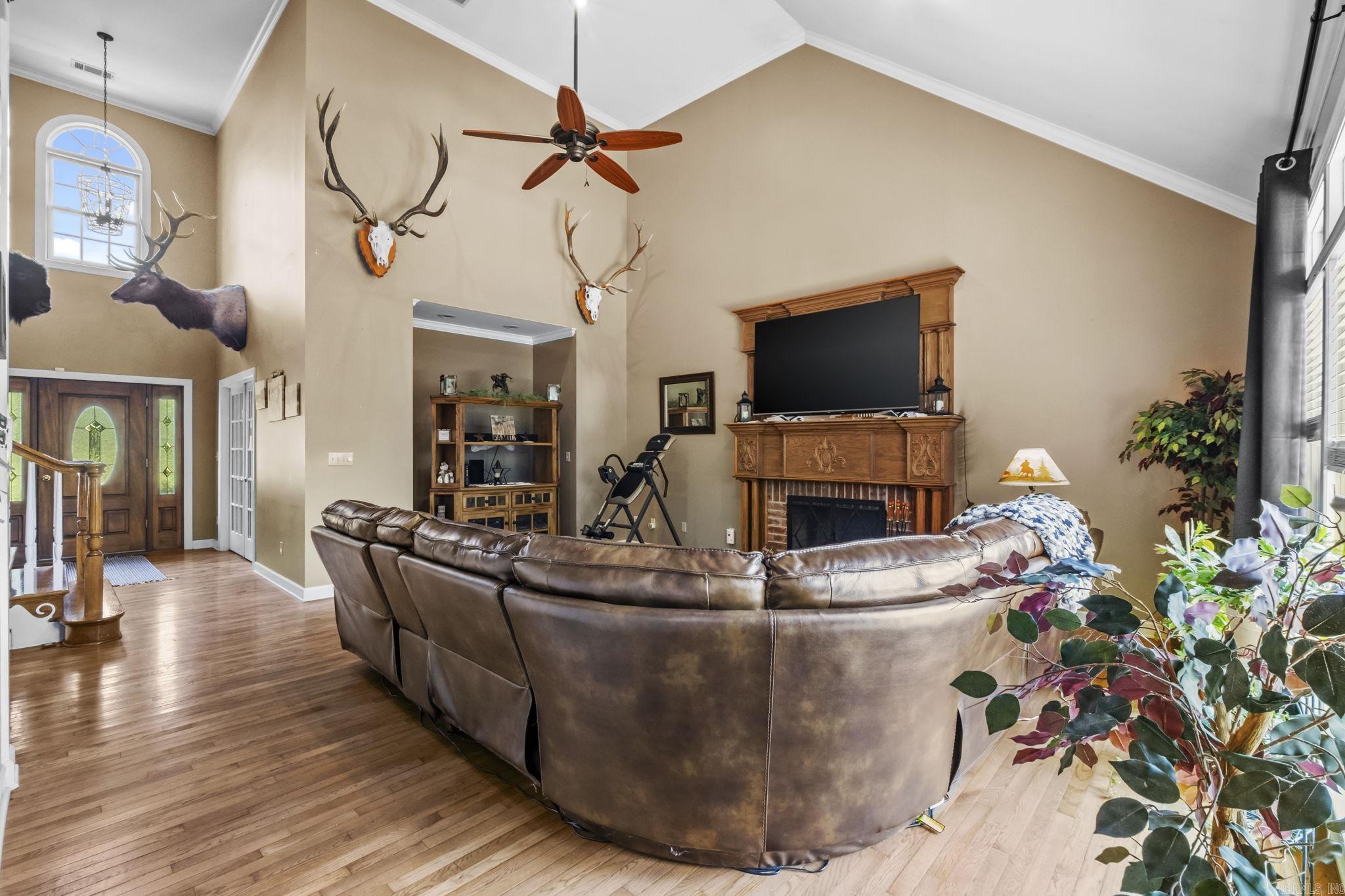 CLUB WEST ESTATES - Residential