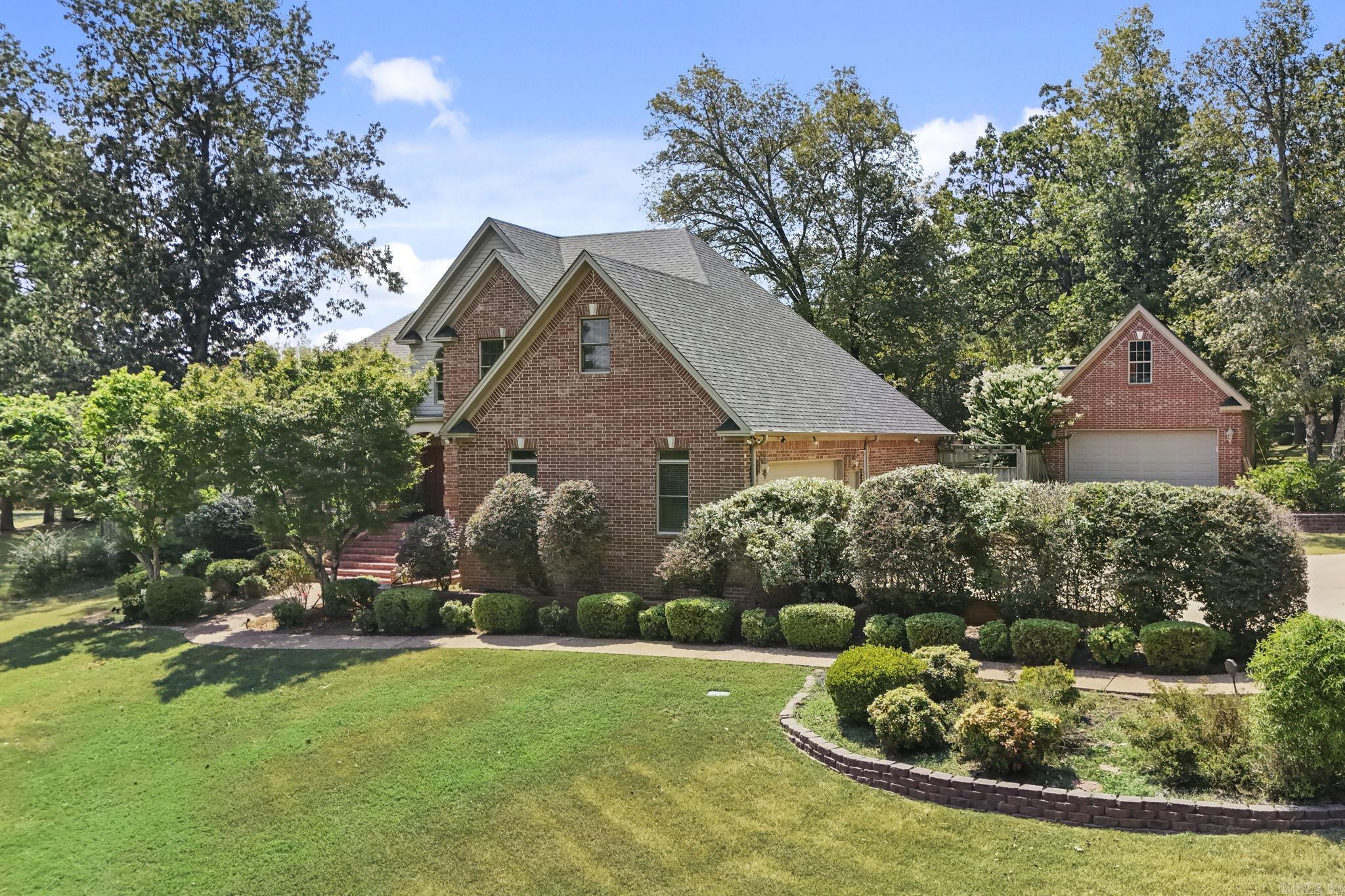 CLUB WEST ESTATES - Residential