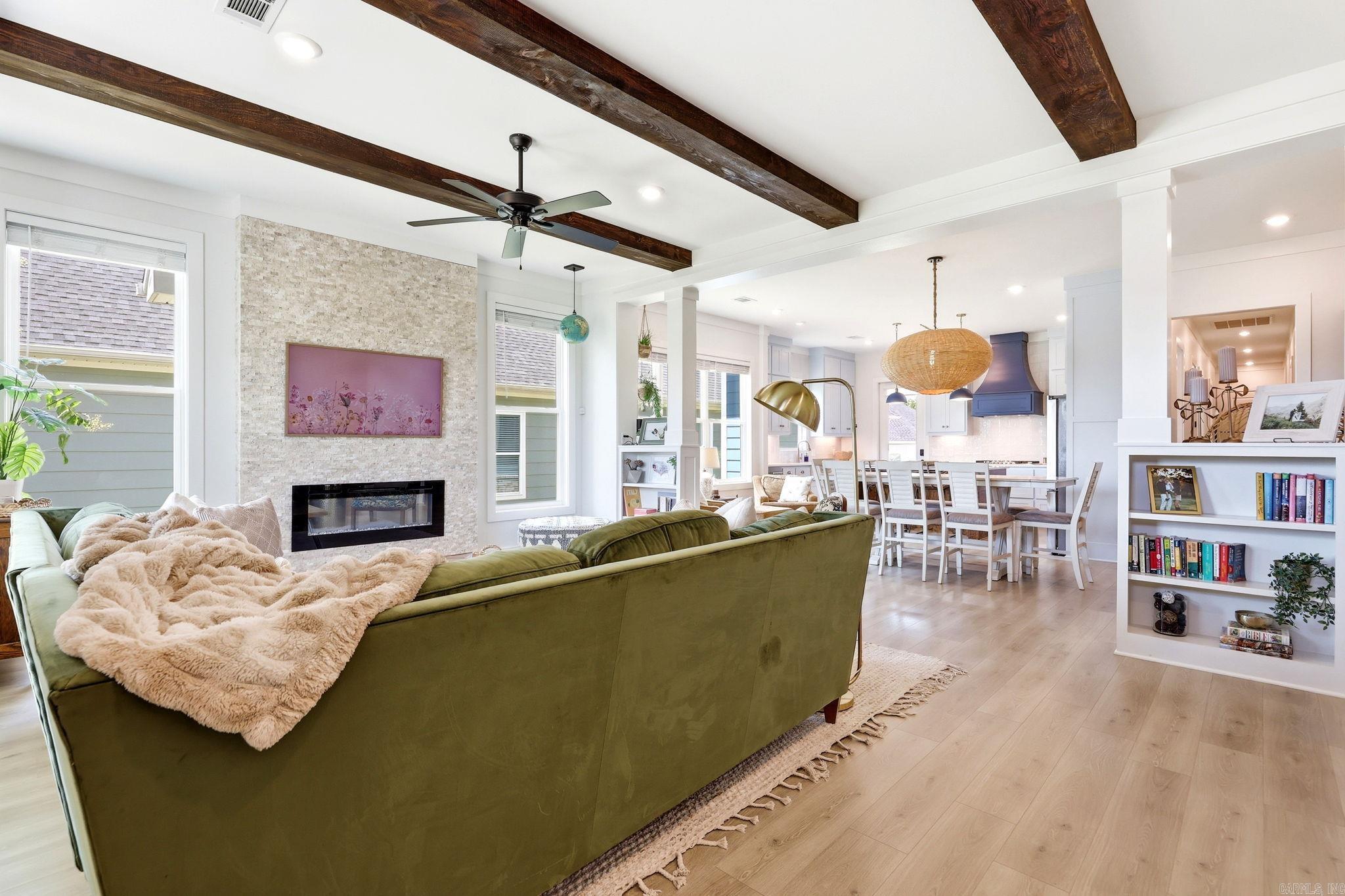 MIDTOWN BRYANT - Residential