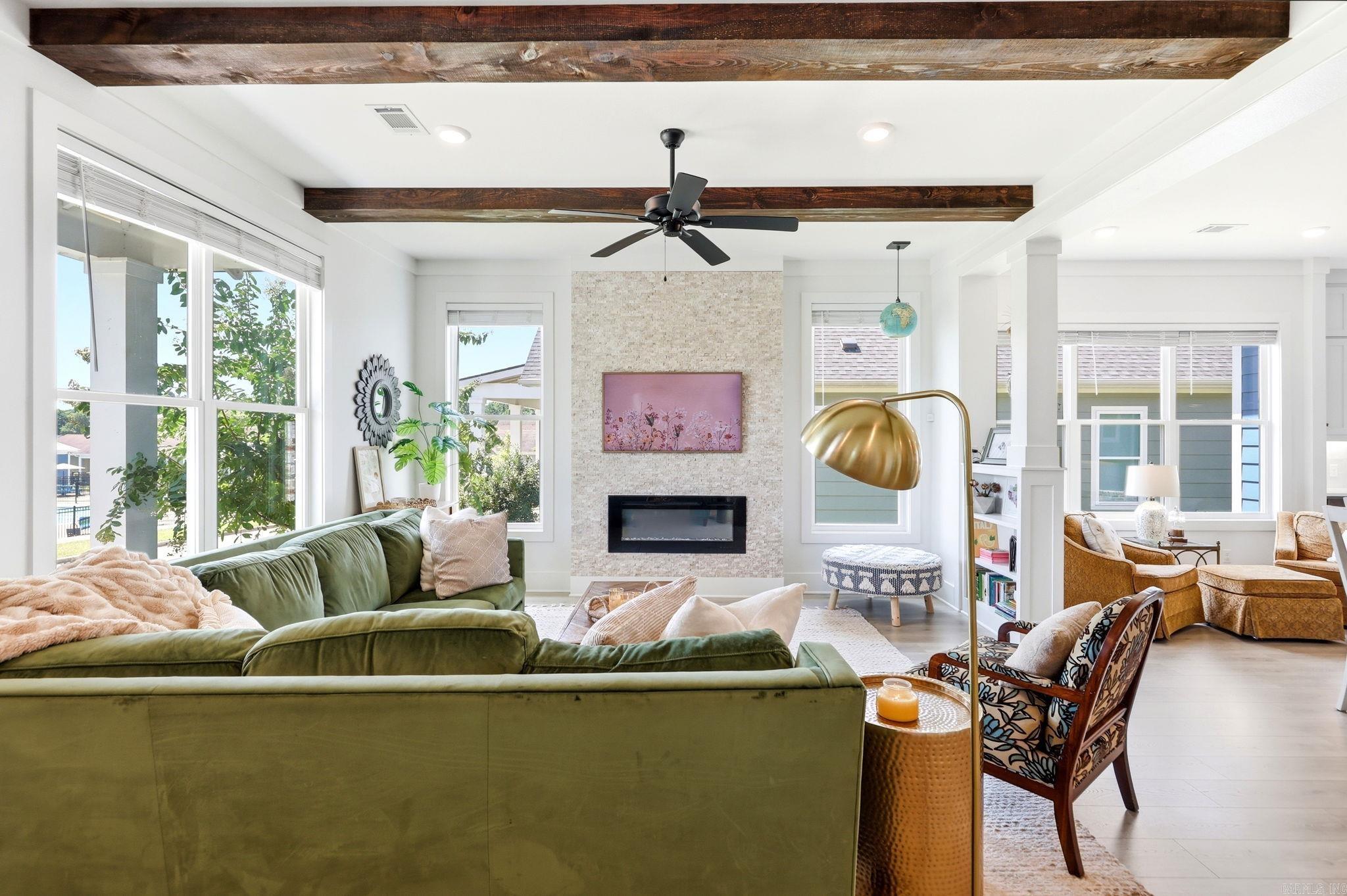 MIDTOWN BRYANT - Residential