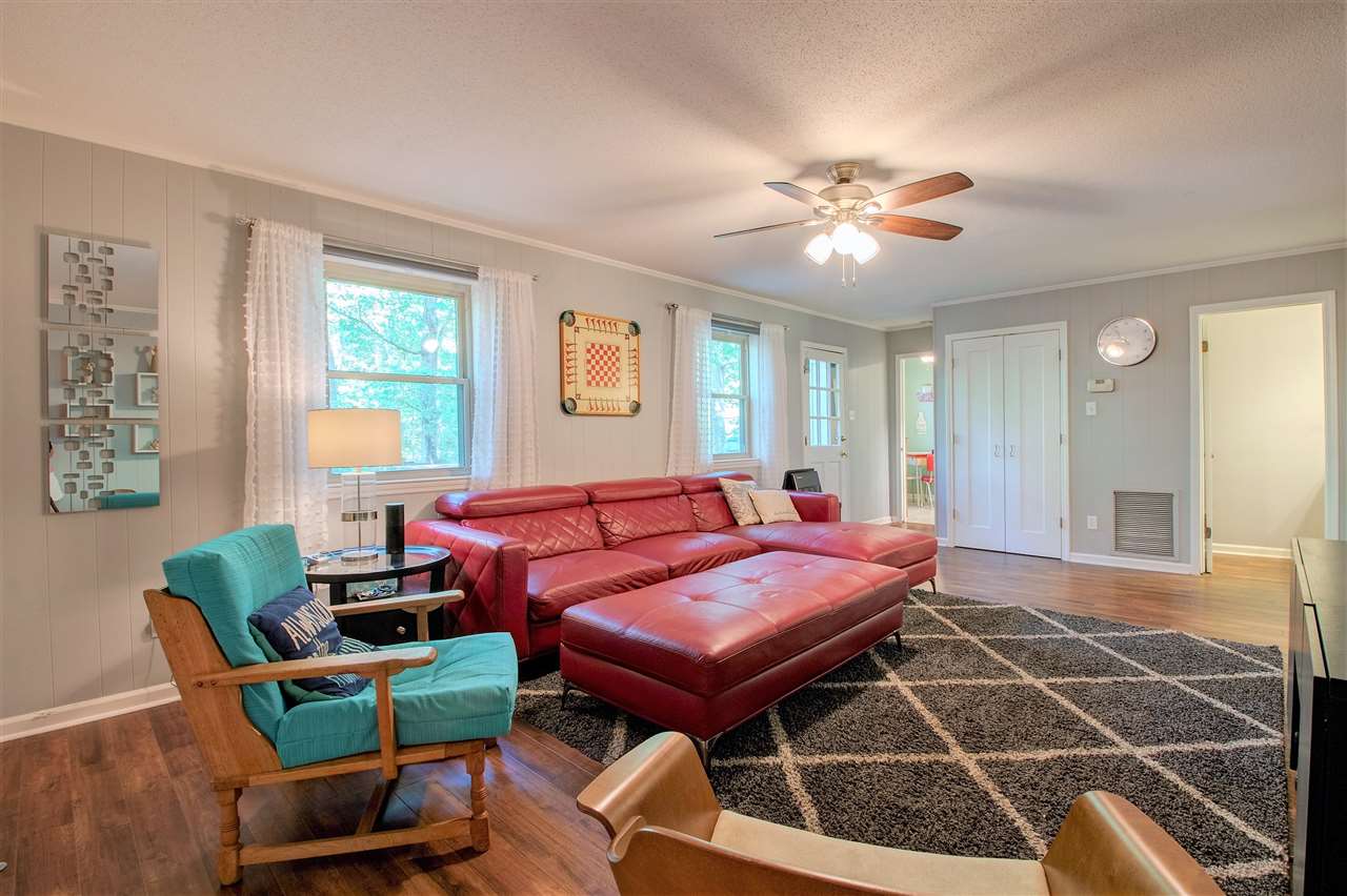 ECHO VALLEY - Residential