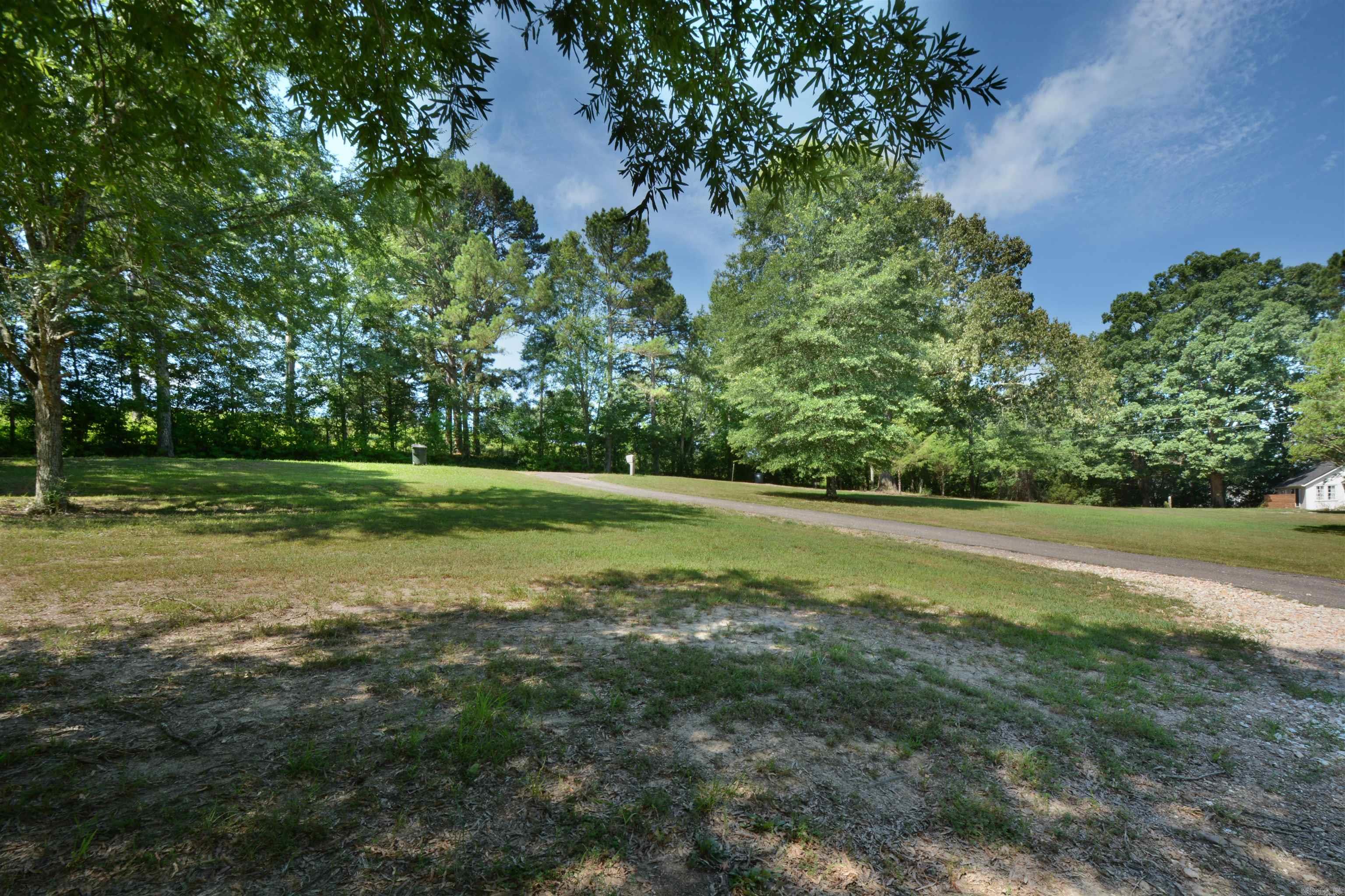 MAZARN CREEK ESTATES - Residential