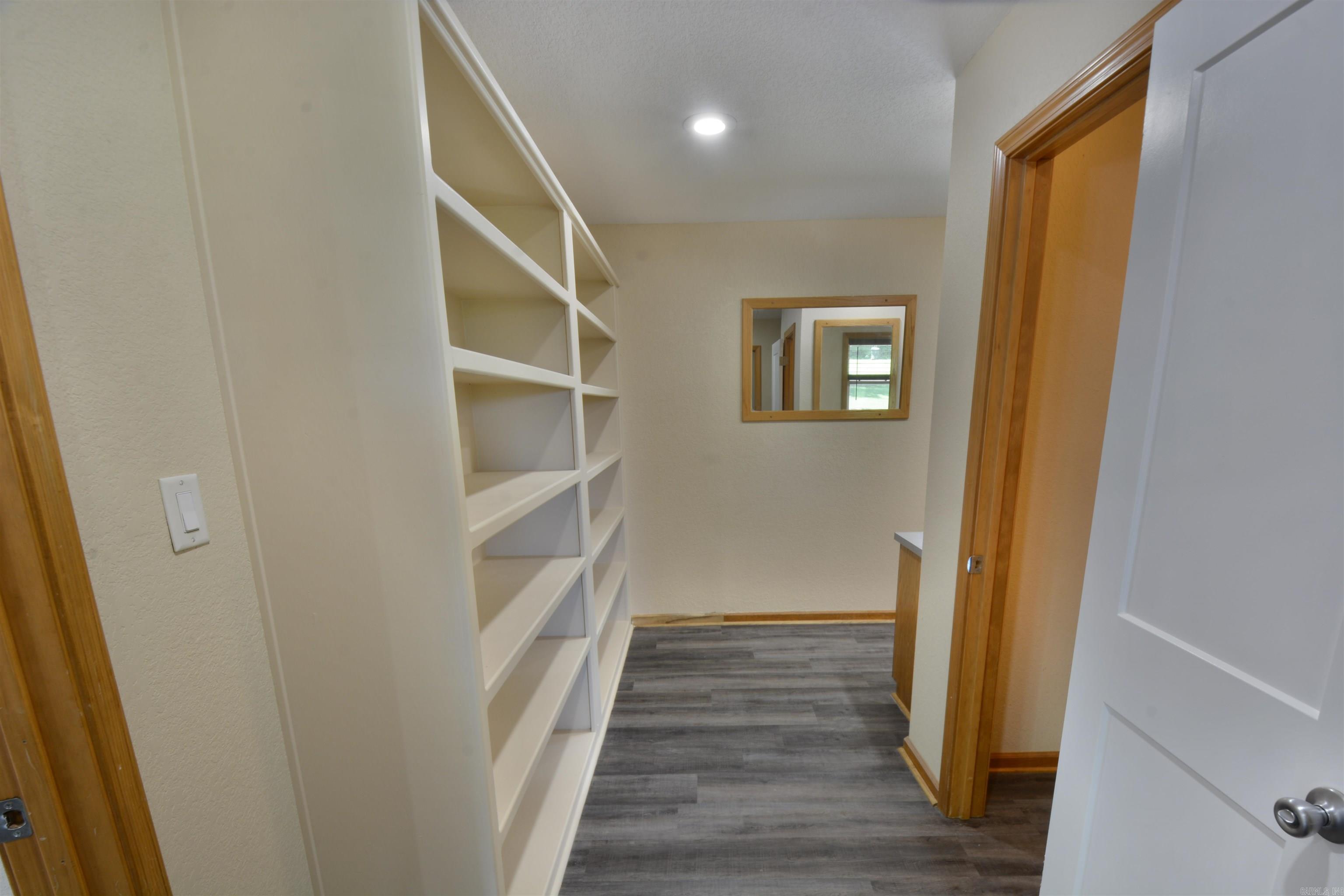 MAZARN CREEK ESTATES - Residential