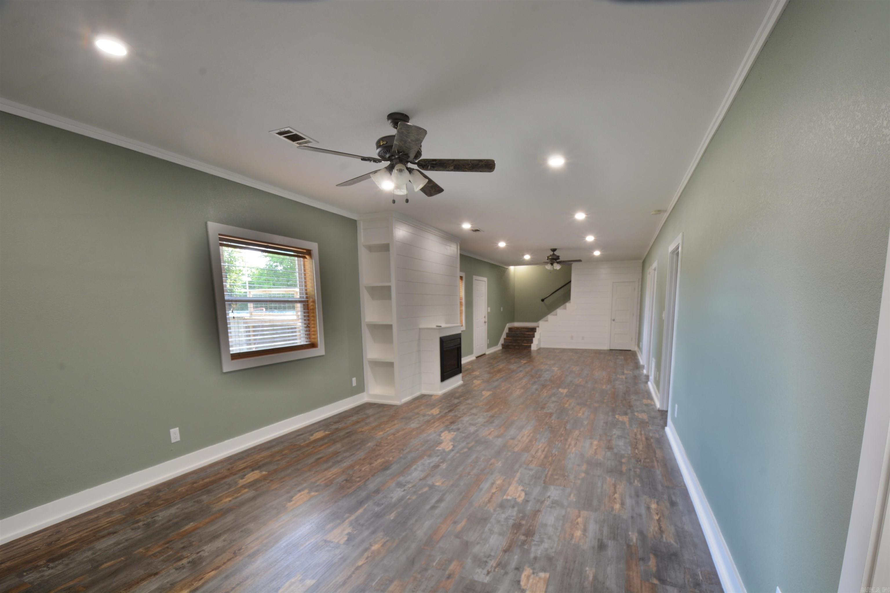 MAZARN CREEK ESTATES - Residential