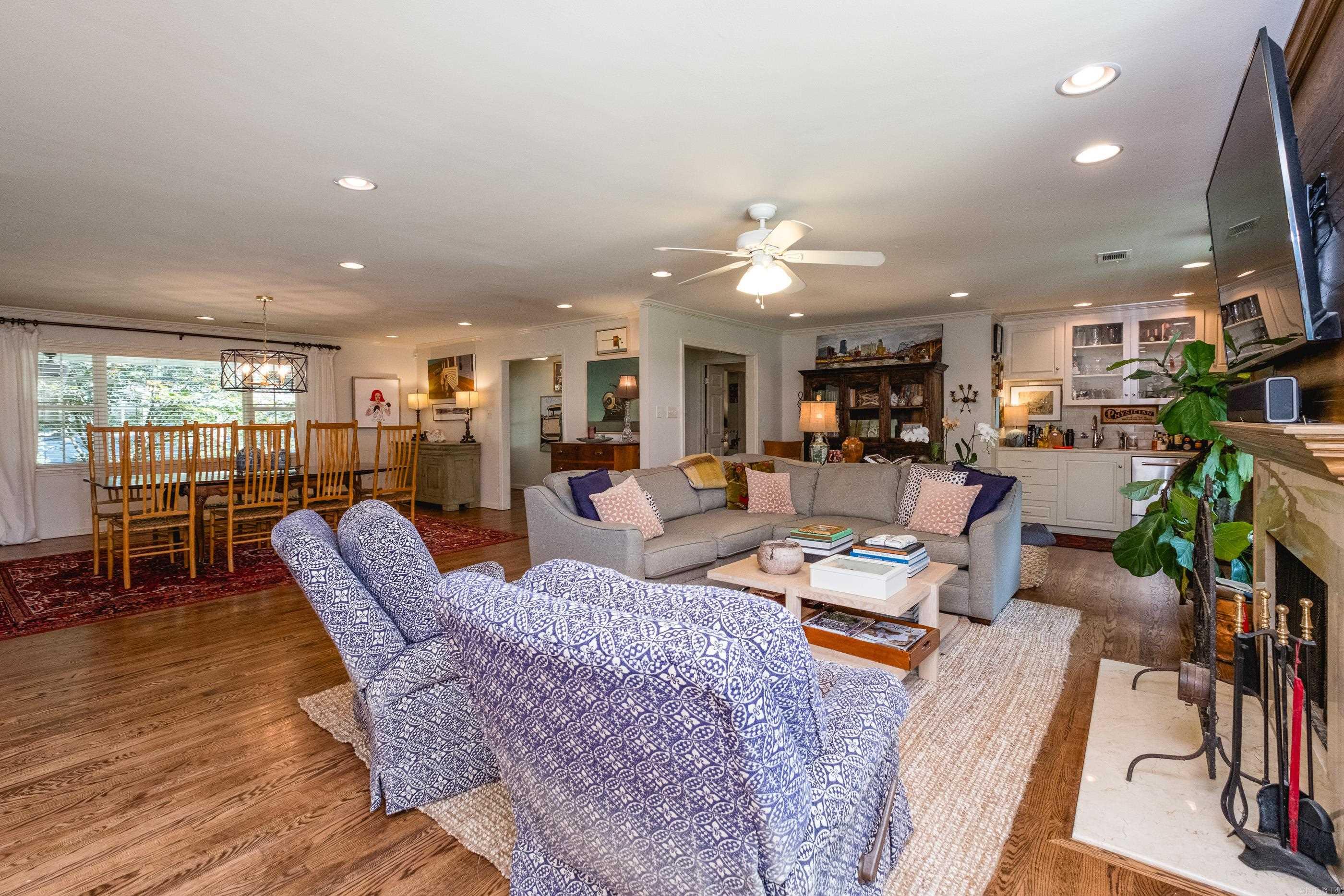 RANCH VALLEY - Residential