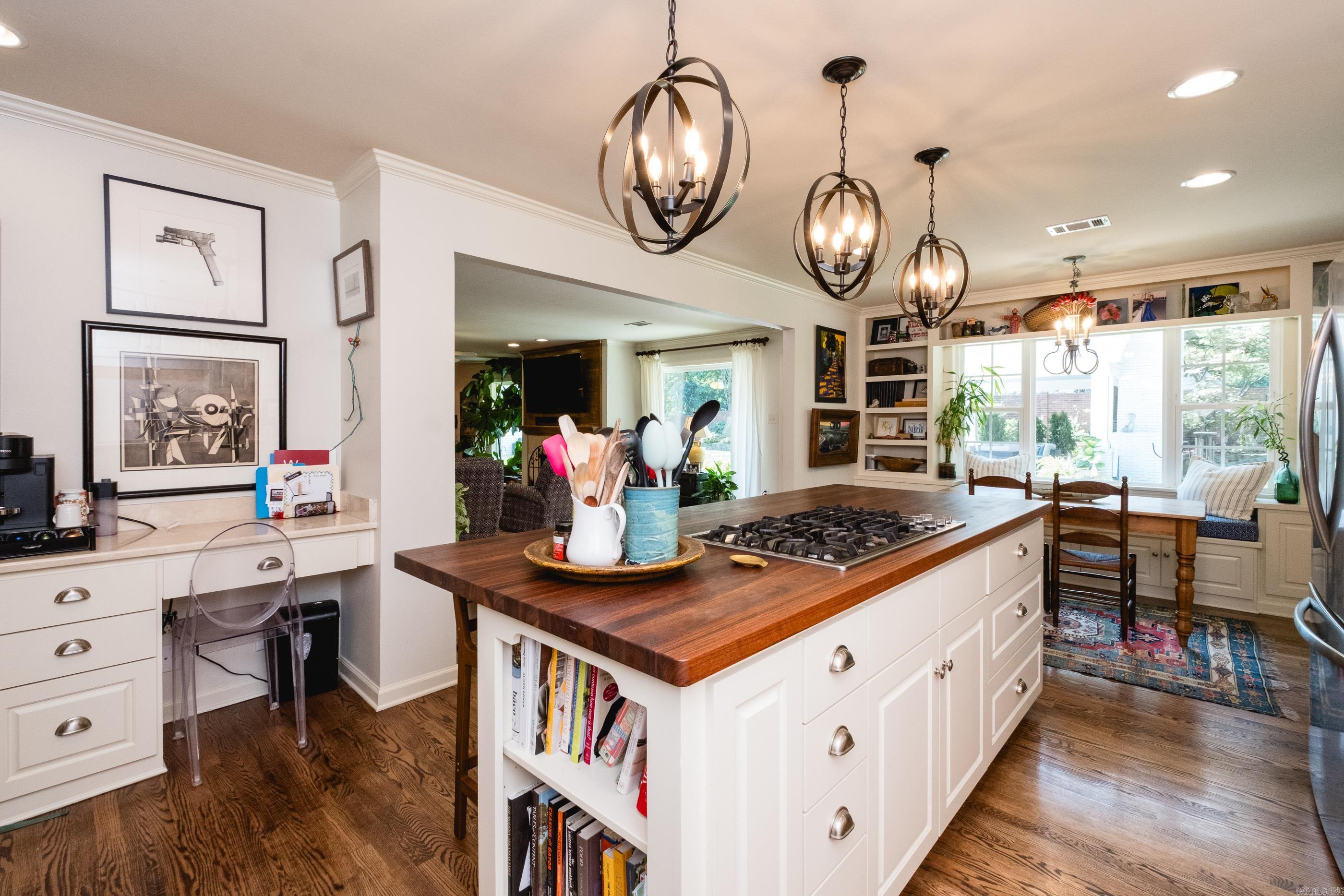 RANCH VALLEY - Residential