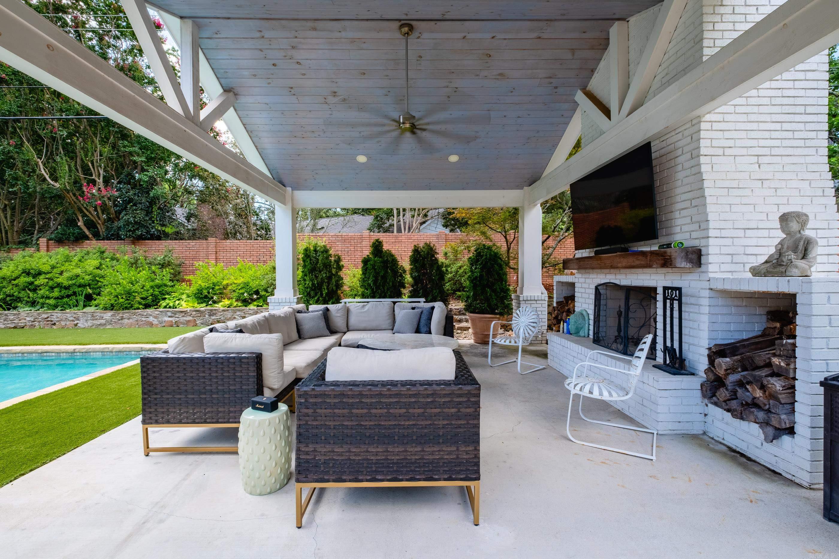 RANCH VALLEY - Residential