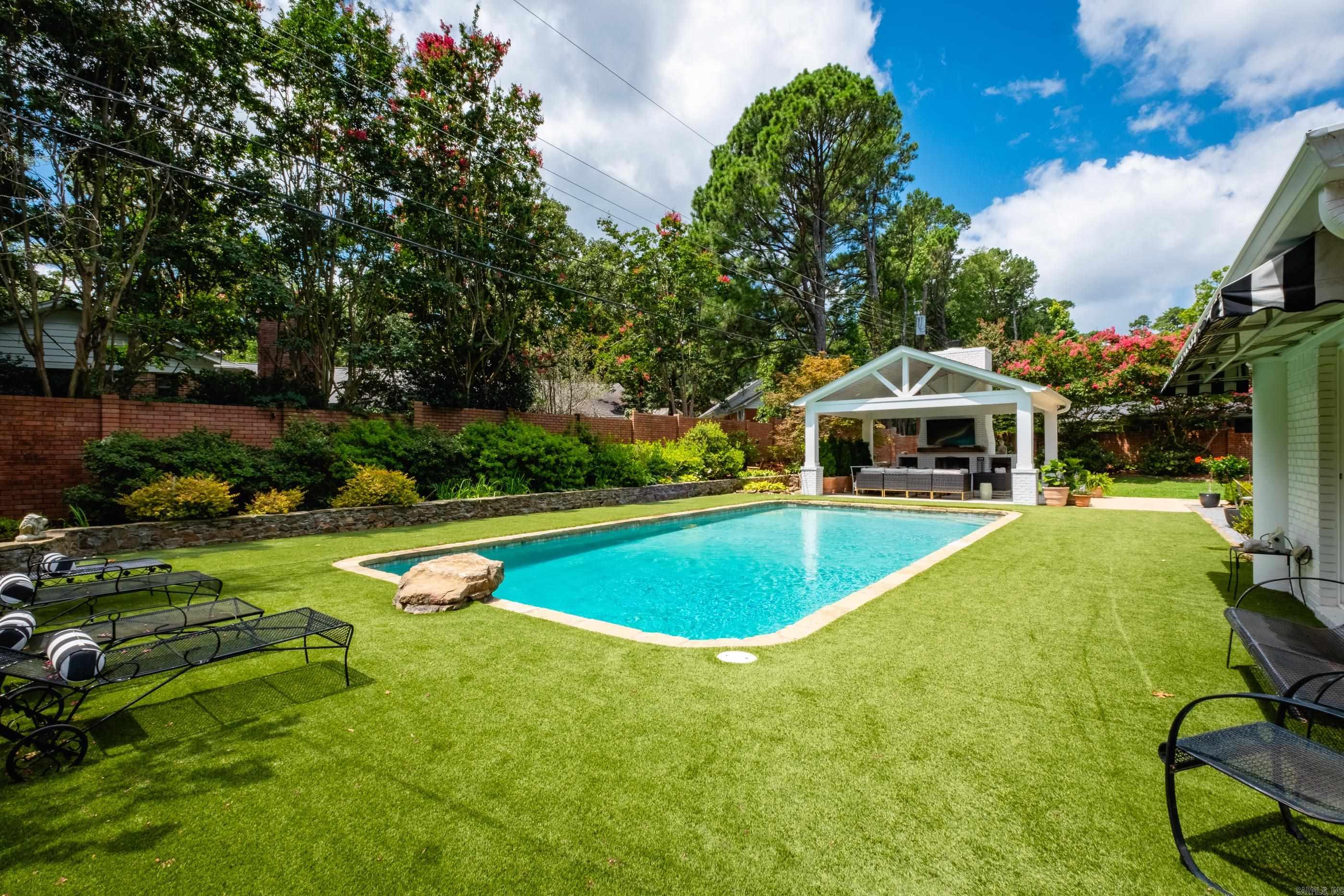 RANCH VALLEY - Residential
