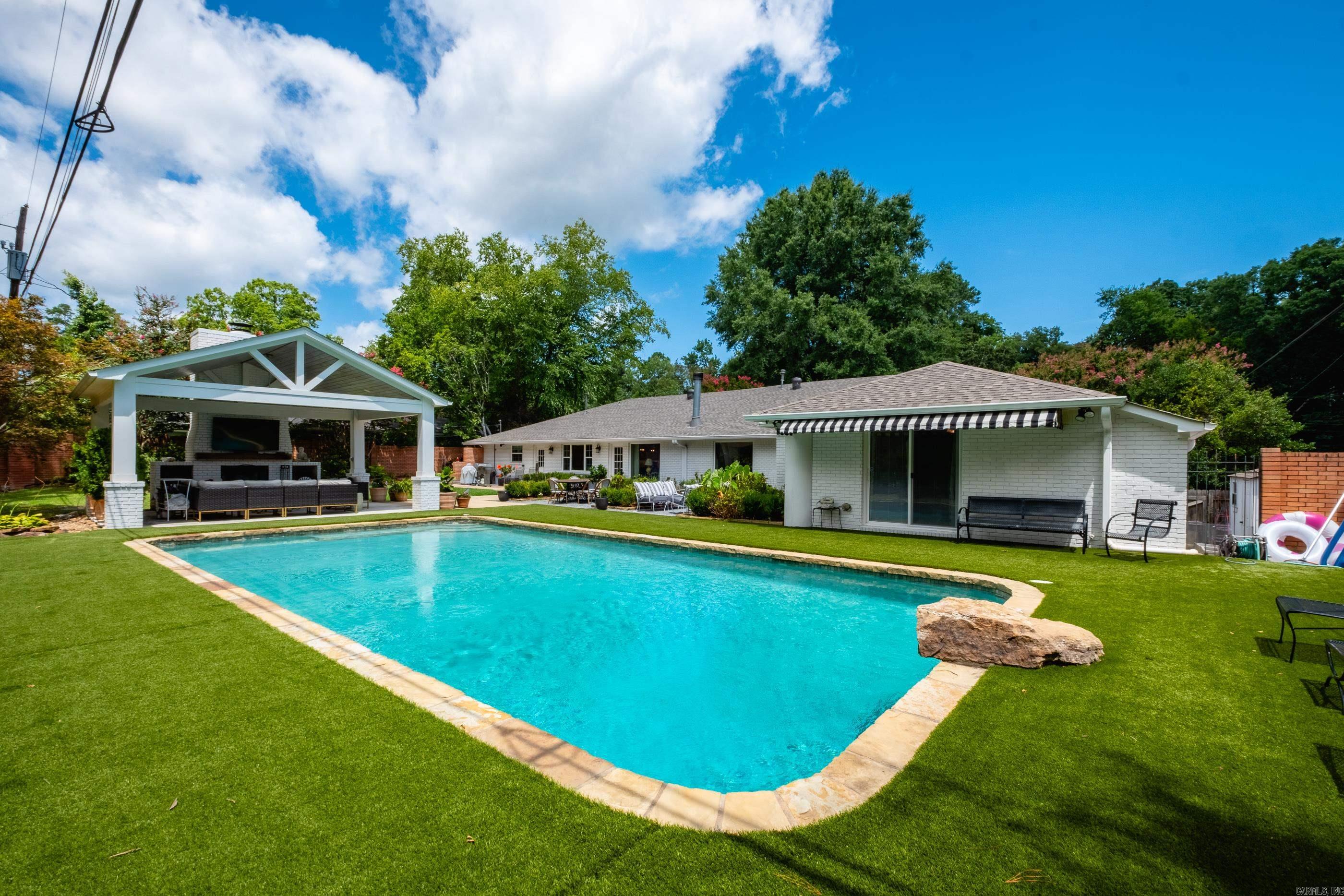 RANCH VALLEY - Residential