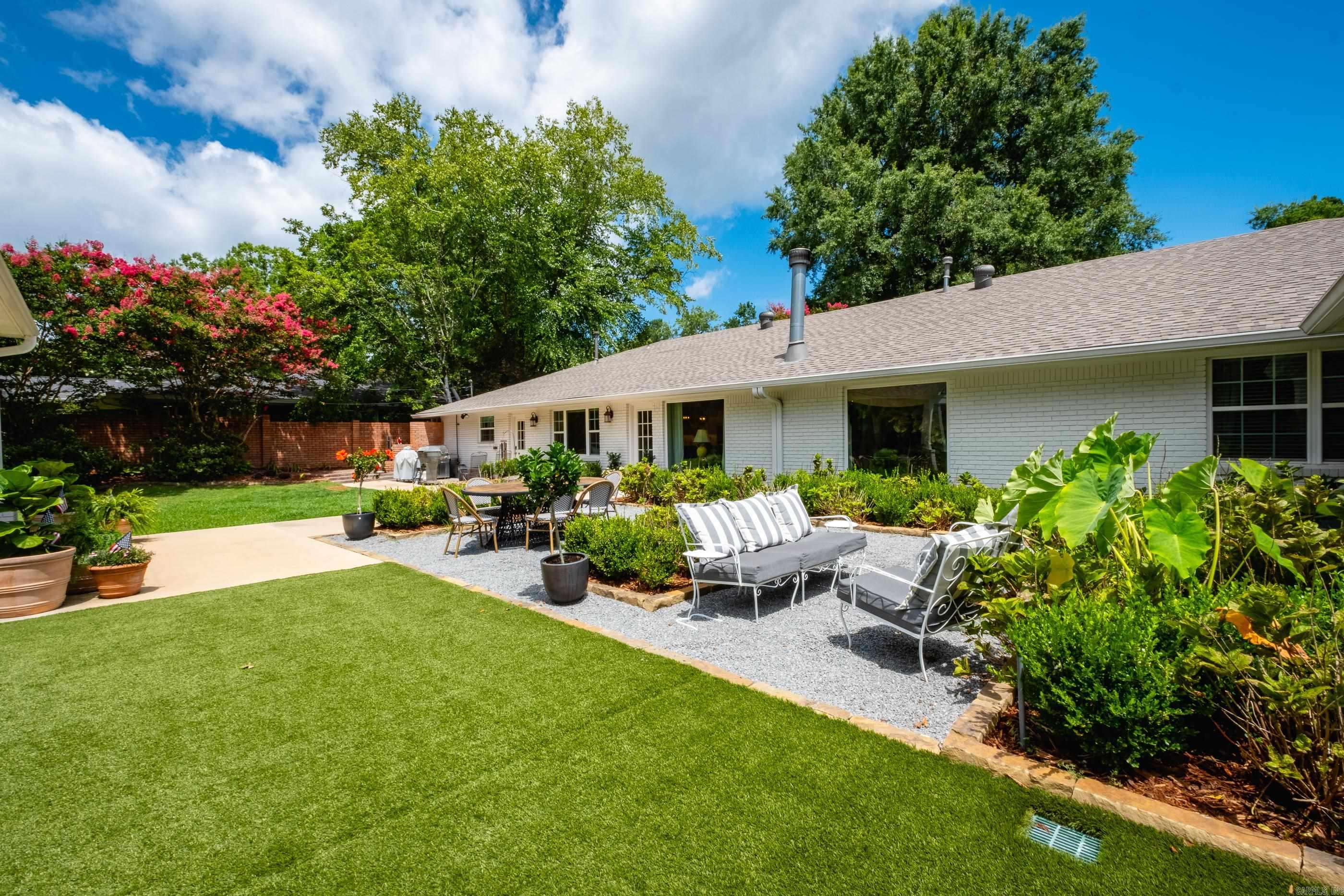 RANCH VALLEY - Residential
