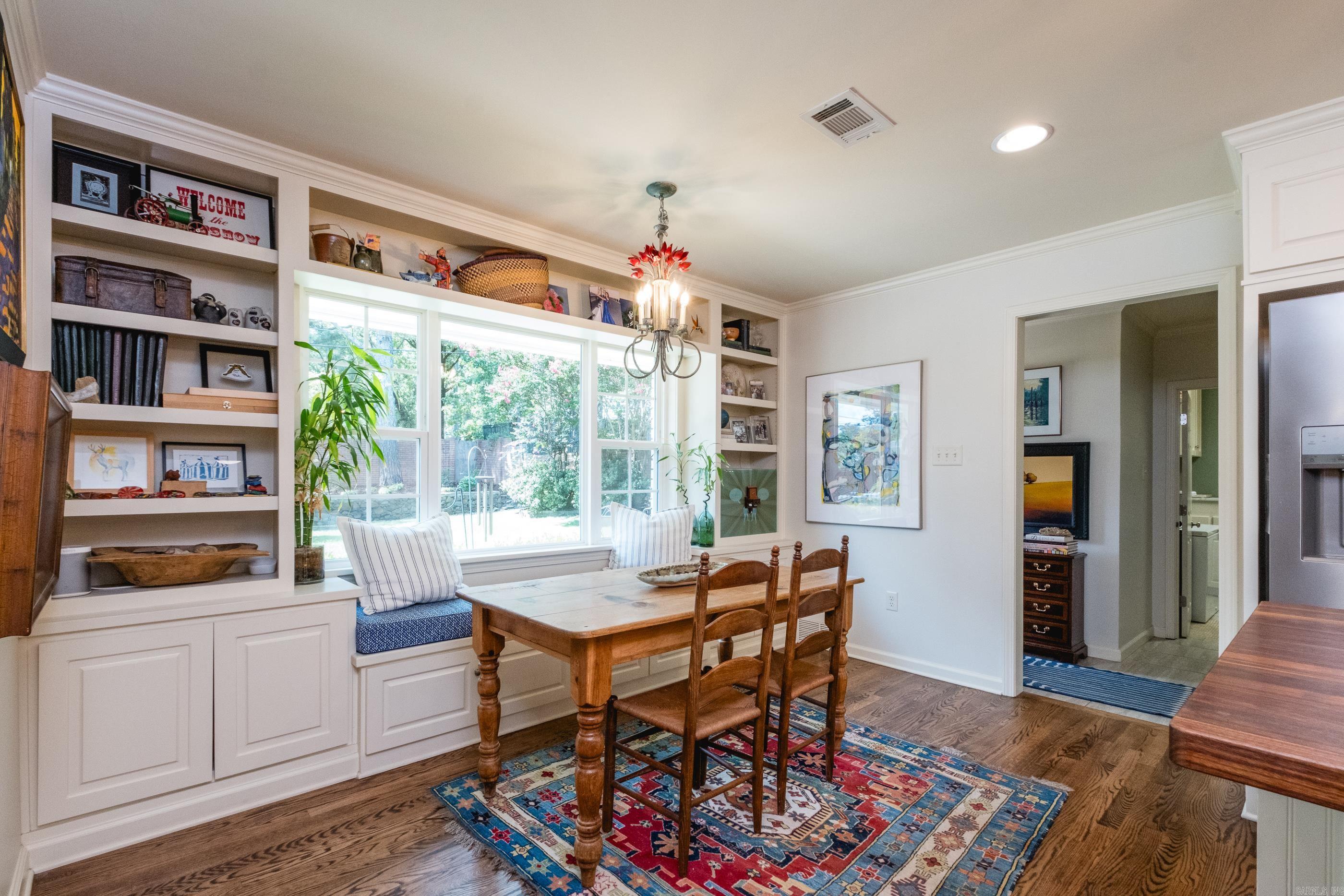 RANCH VALLEY - Residential