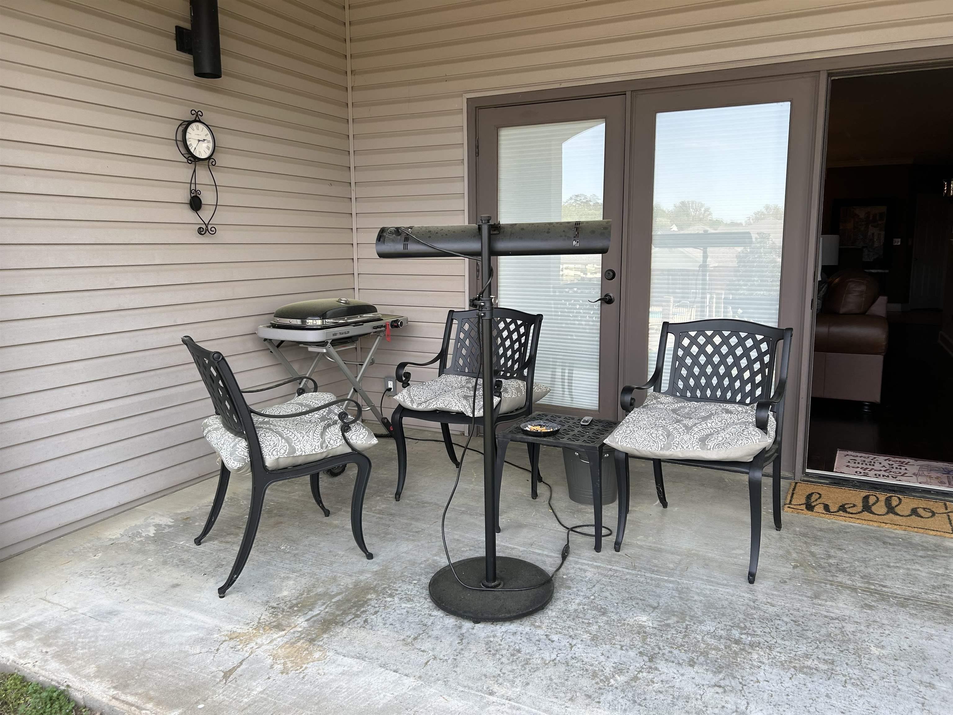 BAY SHORES - Residential