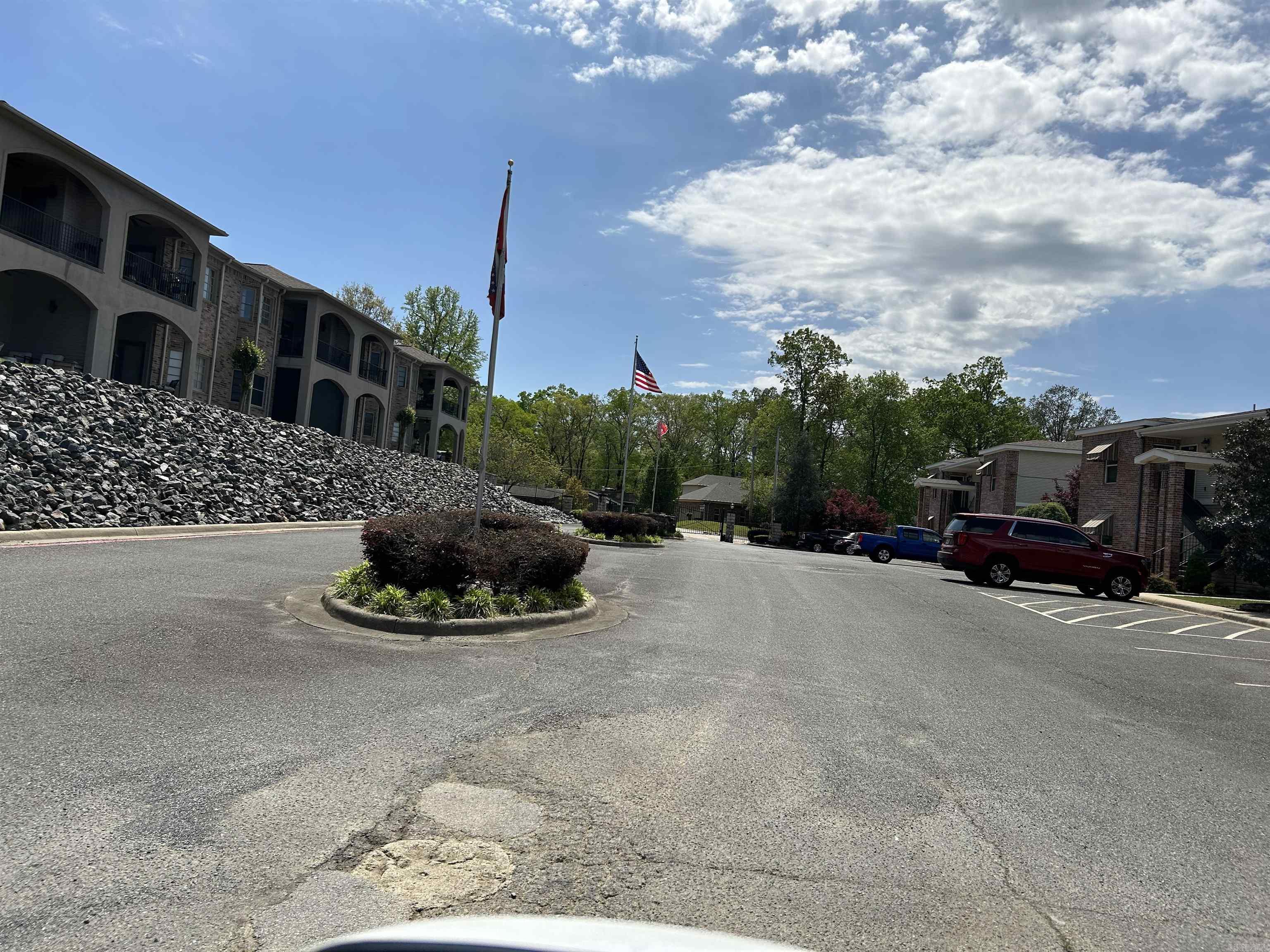 BAY SHORES - Residential