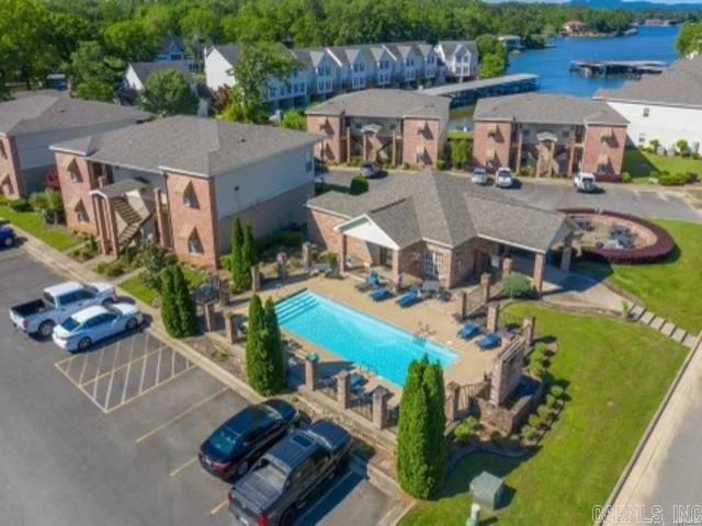 BAY SHORES - Residential
