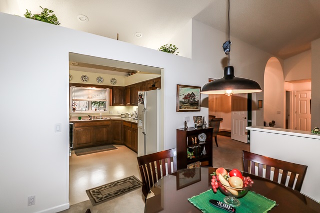 Villa Alegre Courts - Residential
