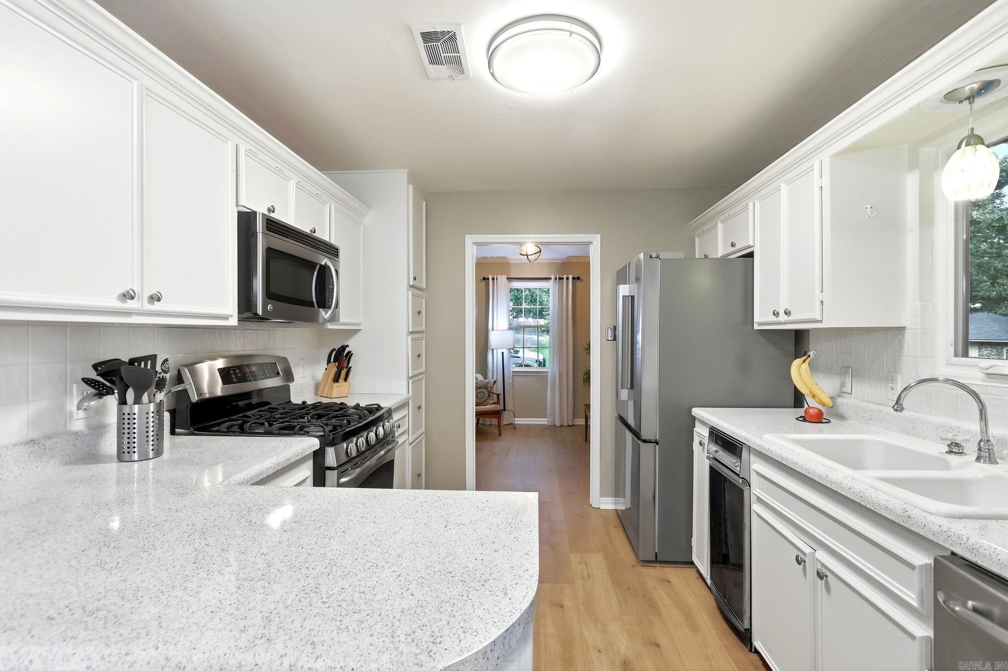 PLEASANT VALLEY - Residential