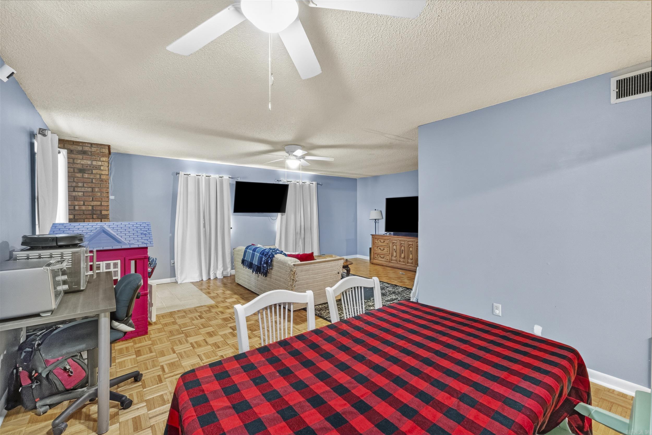Jackson Heights - Residential