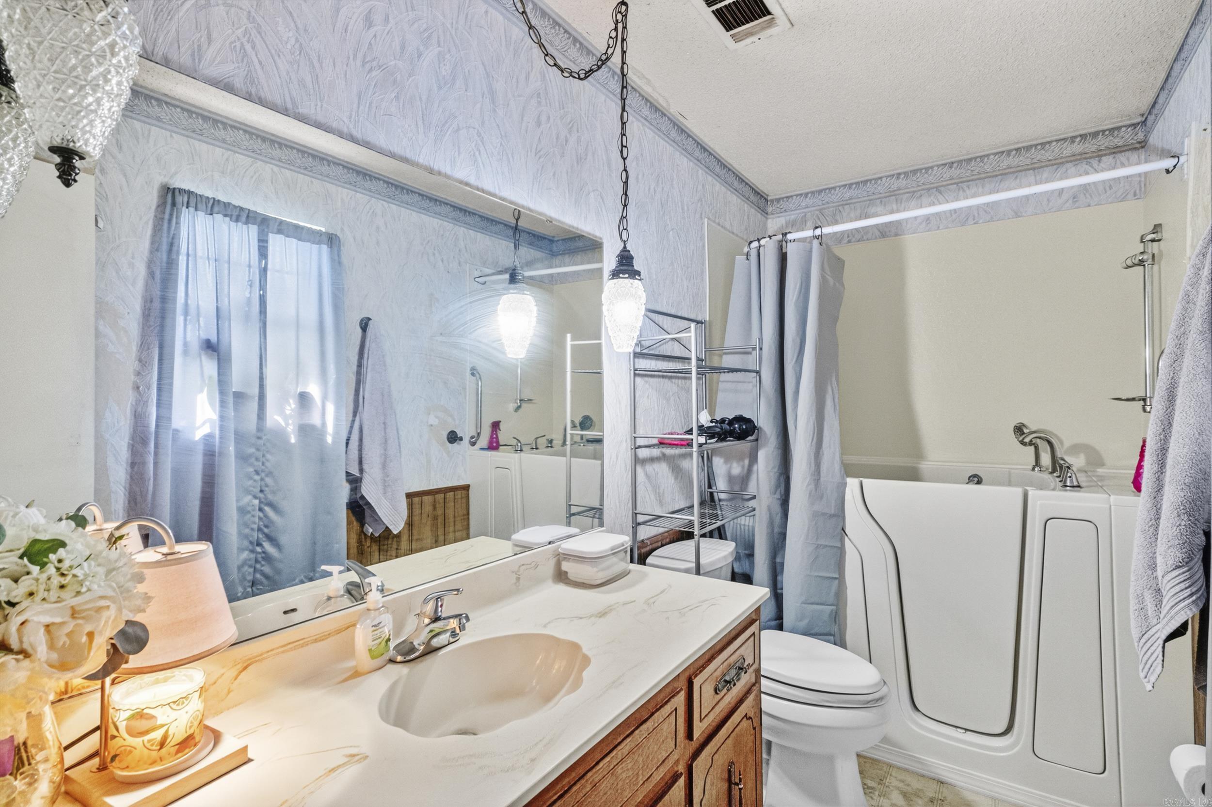 Jackson Heights - Residential