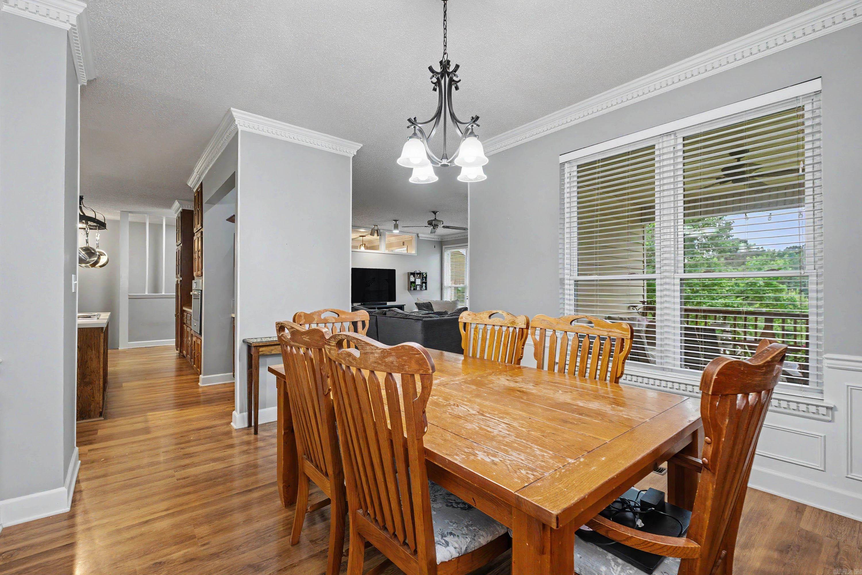 SPRING VALLEY MANOR - Residential