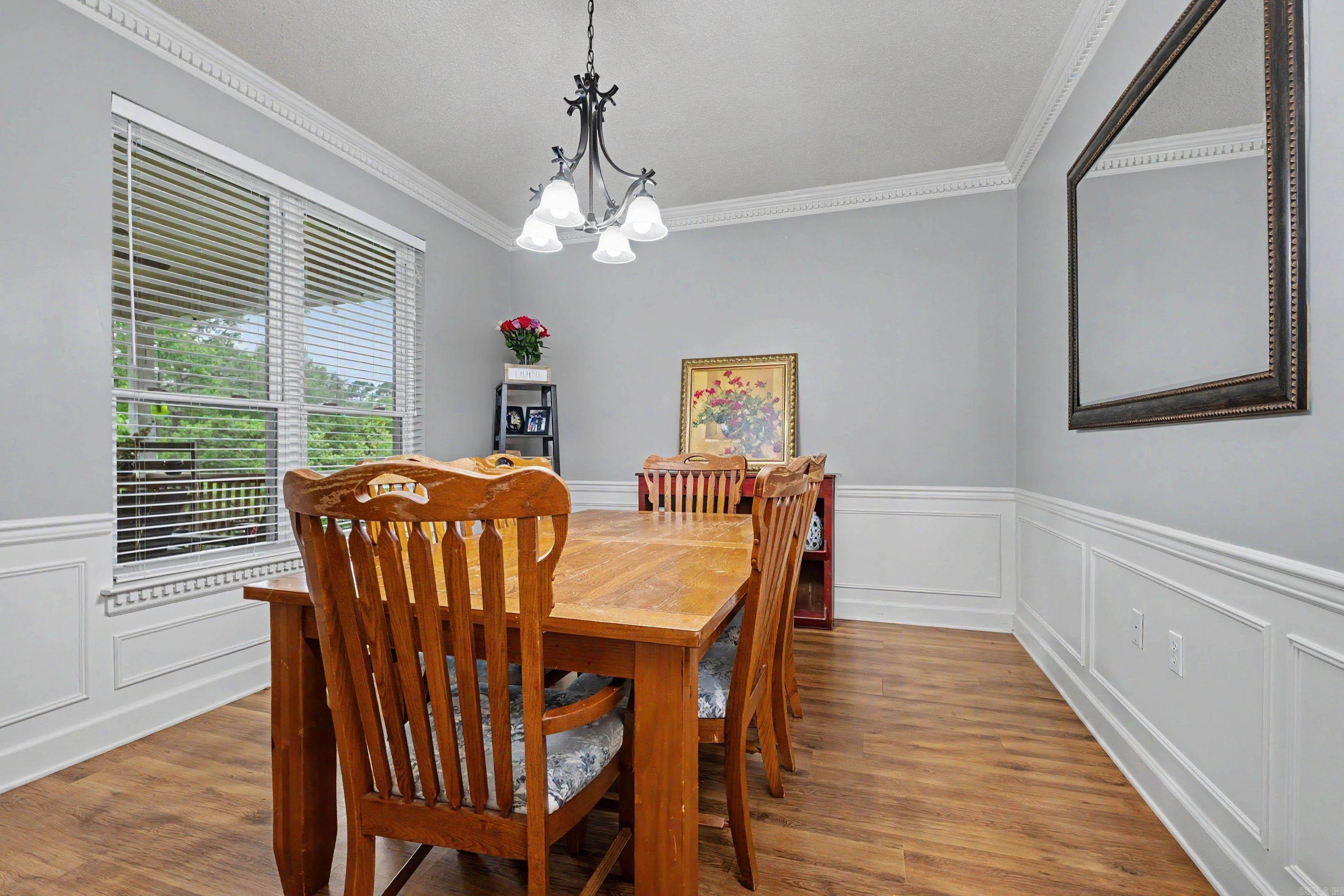 SPRING VALLEY MANOR - Residential