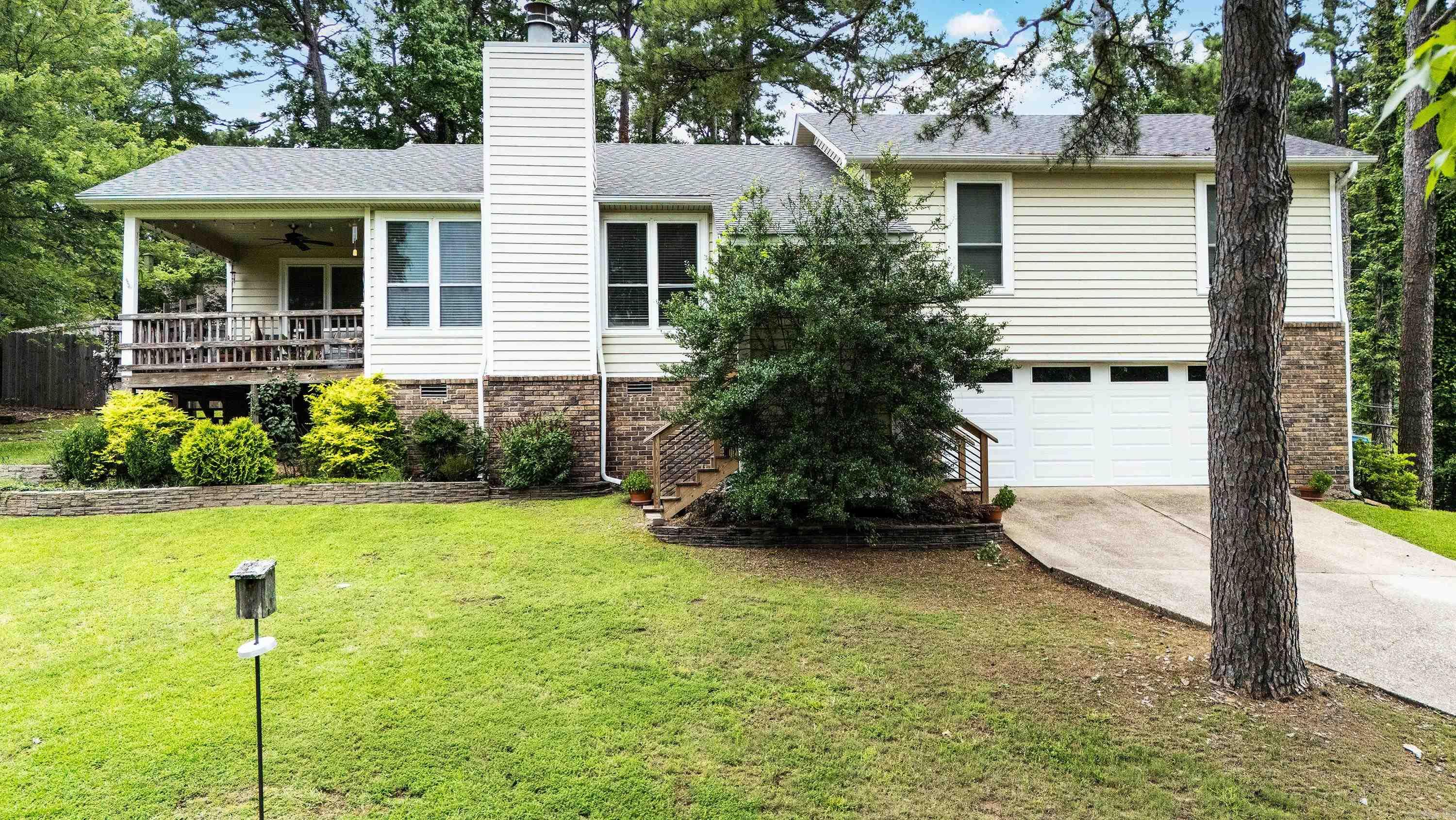 SPRING VALLEY MANOR - Residential