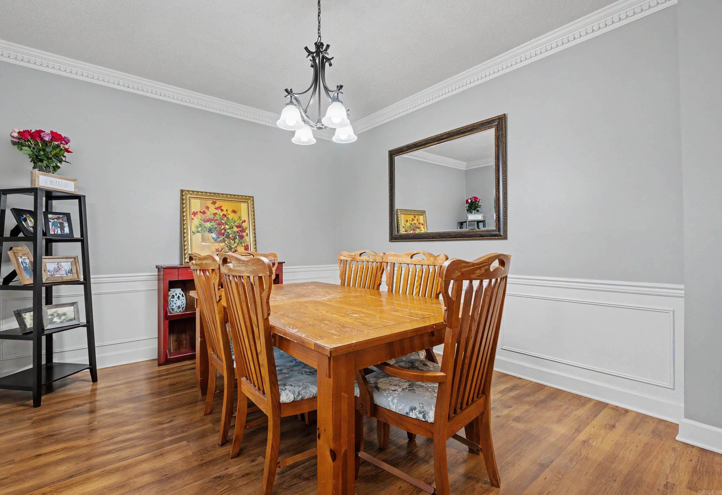 SPRING VALLEY MANOR - Residential