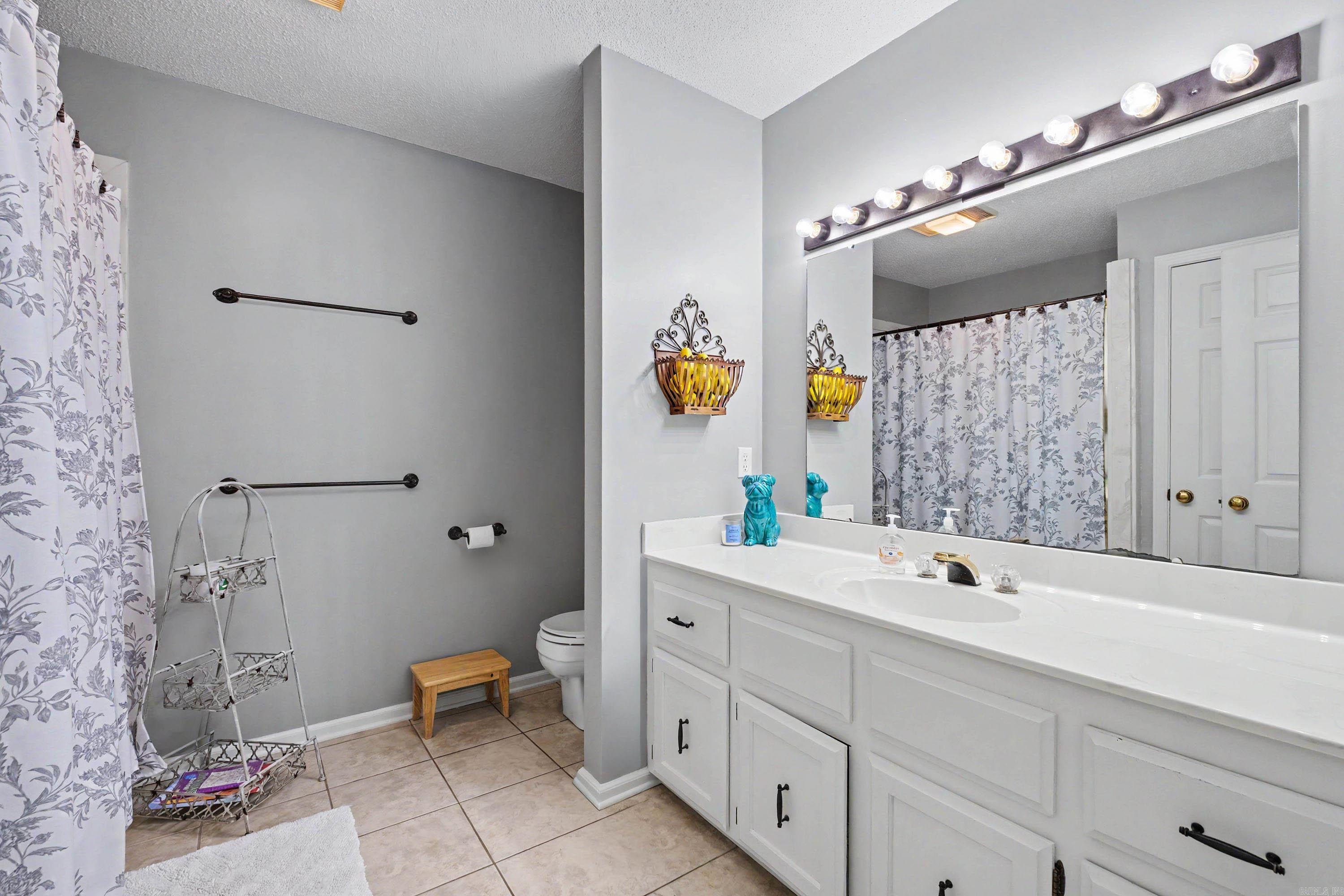 SPRING VALLEY MANOR - Residential