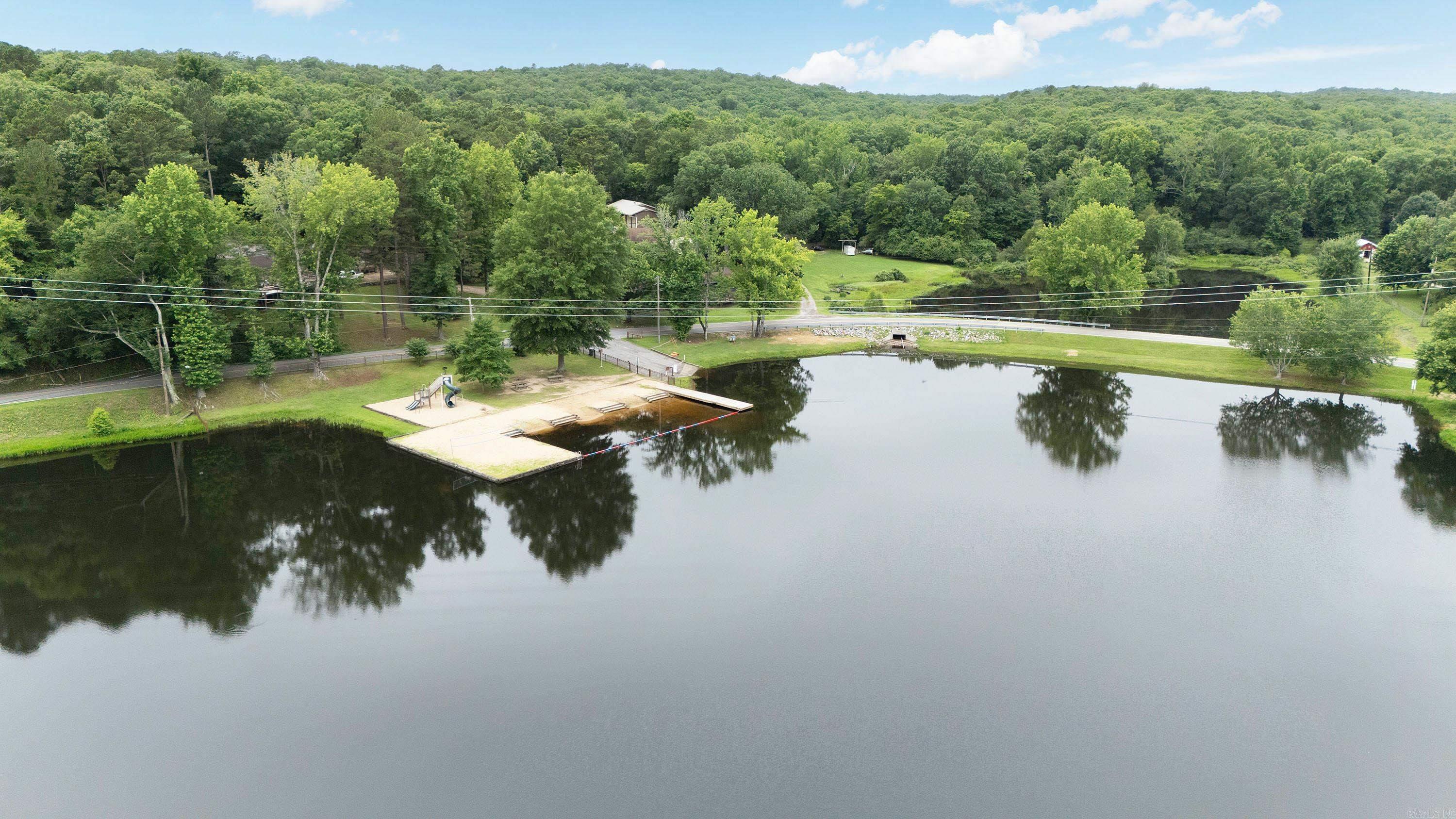 SPRING VALLEY MANOR - Residential