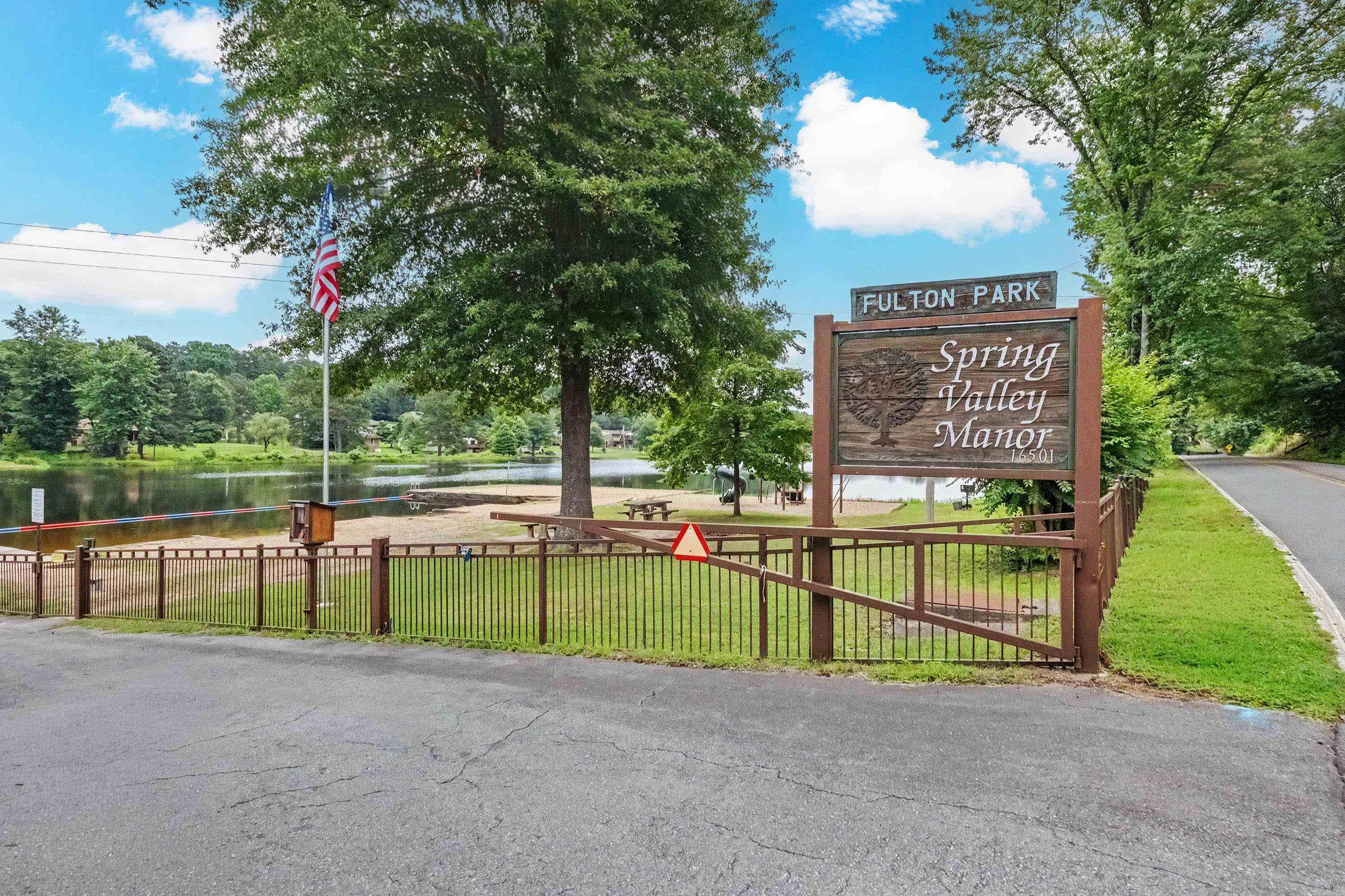 SPRING VALLEY MANOR - Residential