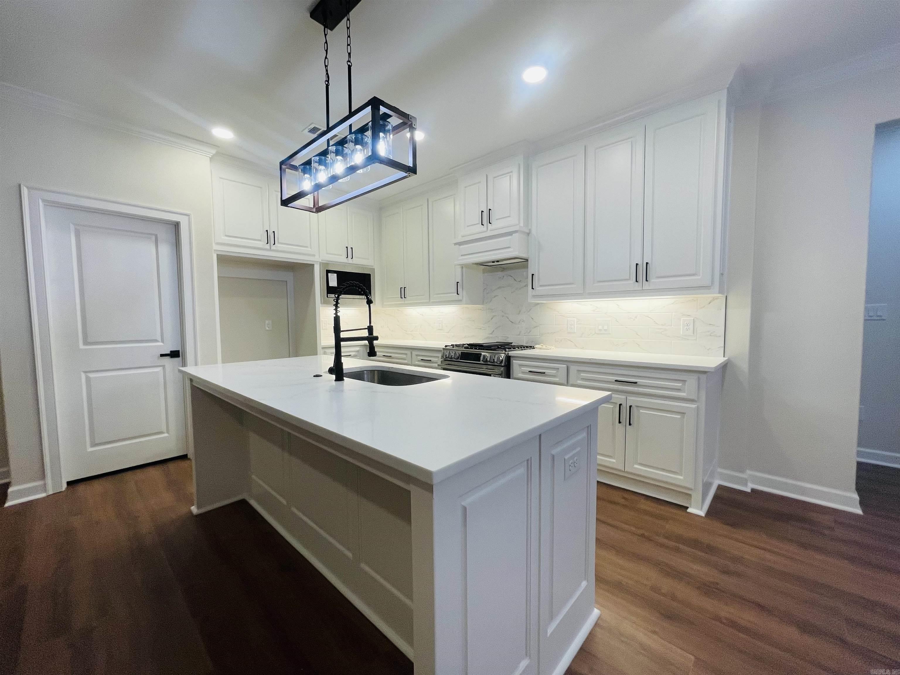 THE GROVE - Residential