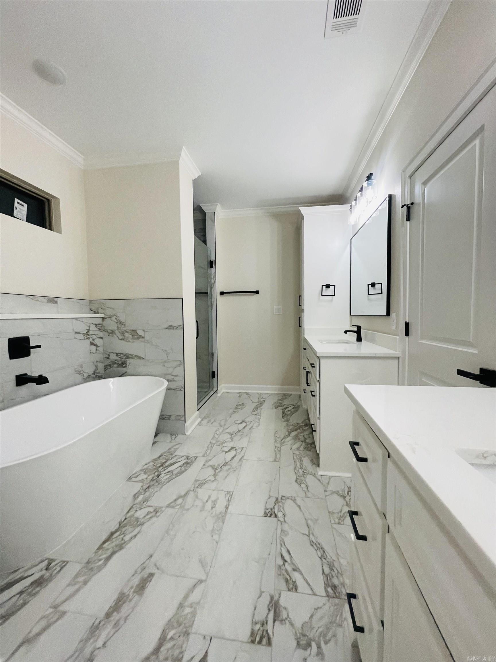 THE GROVE - Residential