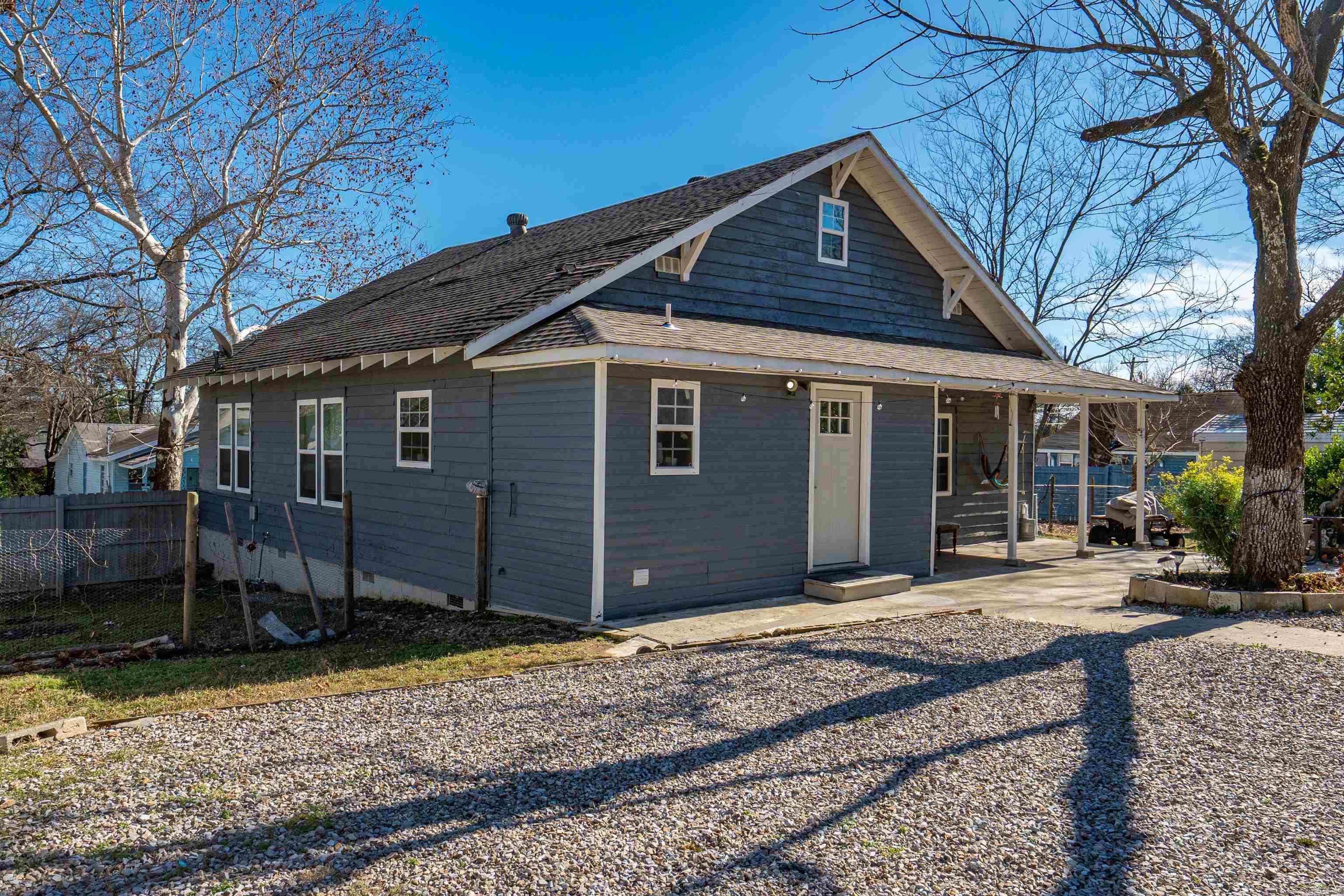 BRAUGHTONS - Residential