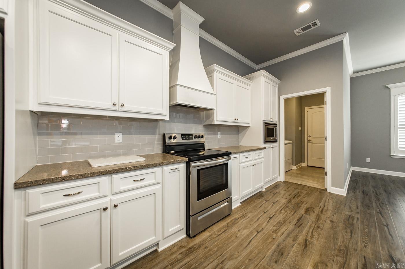 MOUNT TABOR ESTATES - Residential