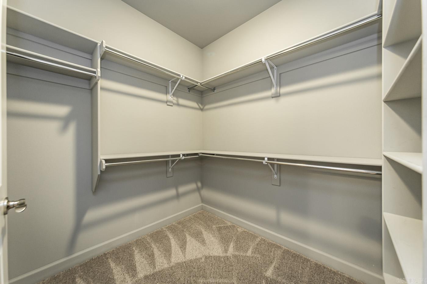 MOUNT TABOR ESTATES - Residential