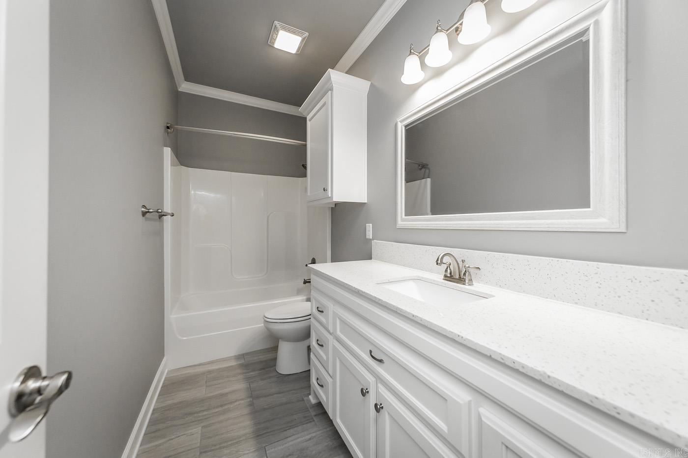 MOUNT TABOR ESTATES - Residential