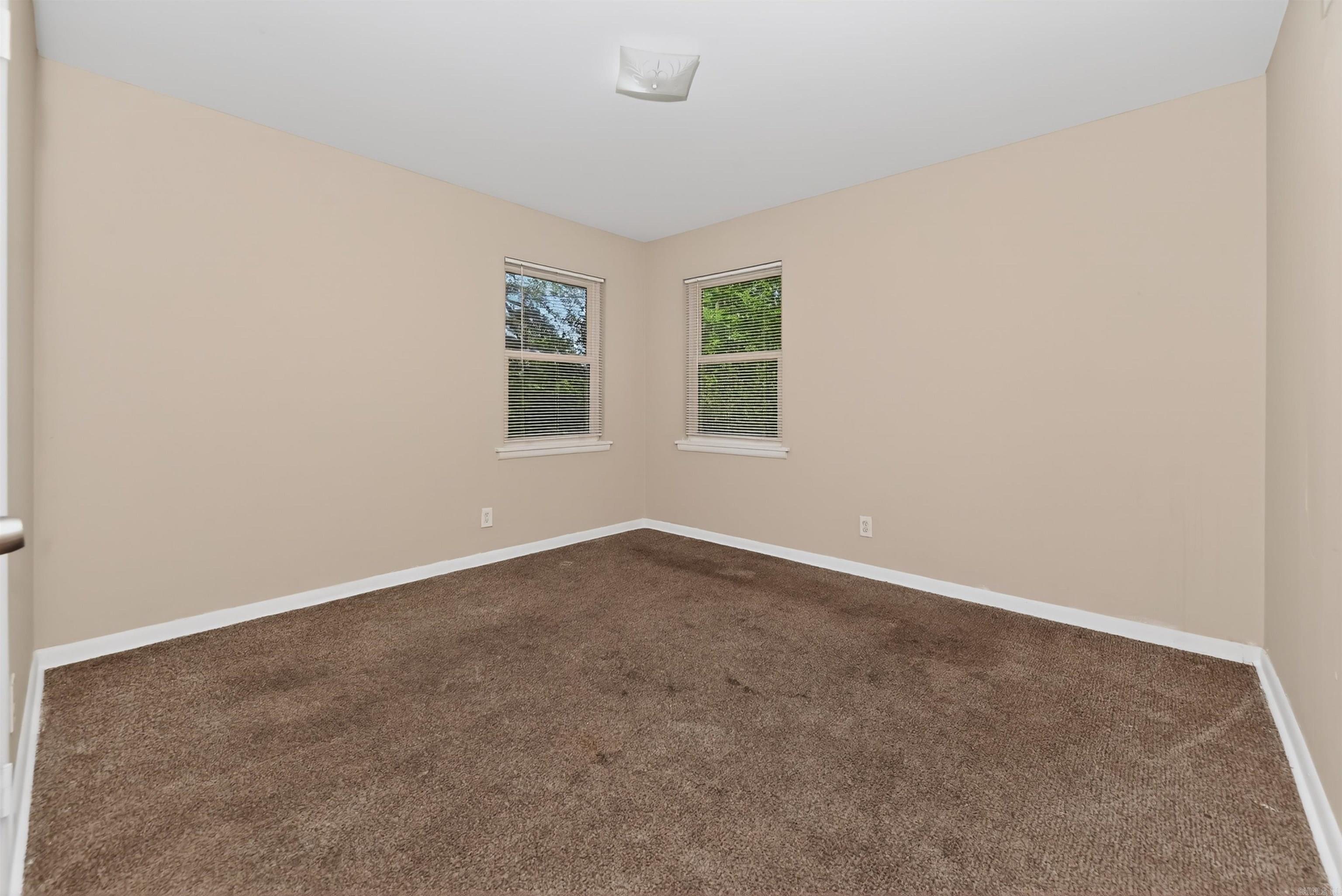 WAKEFIELD VILLAGE - Residential
