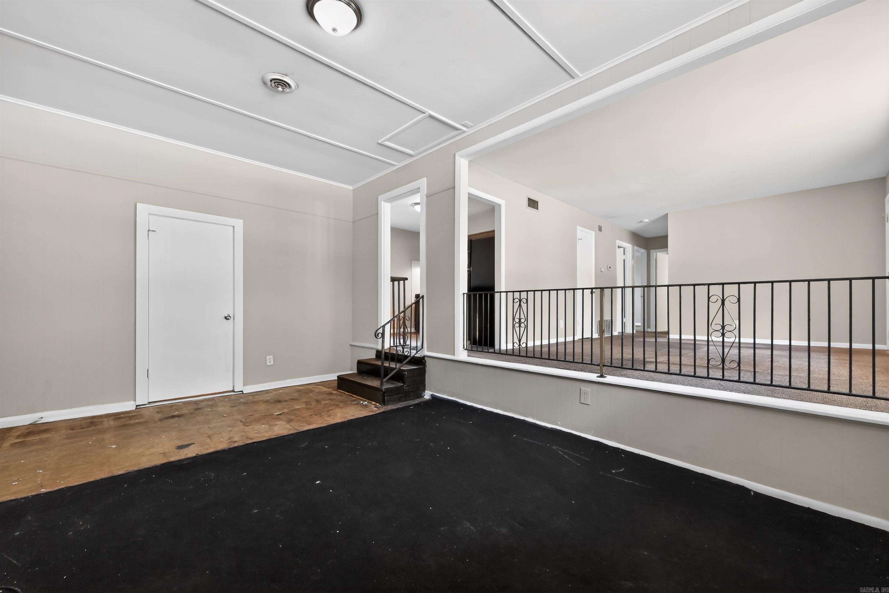 WAKEFIELD VILLAGE - Residential