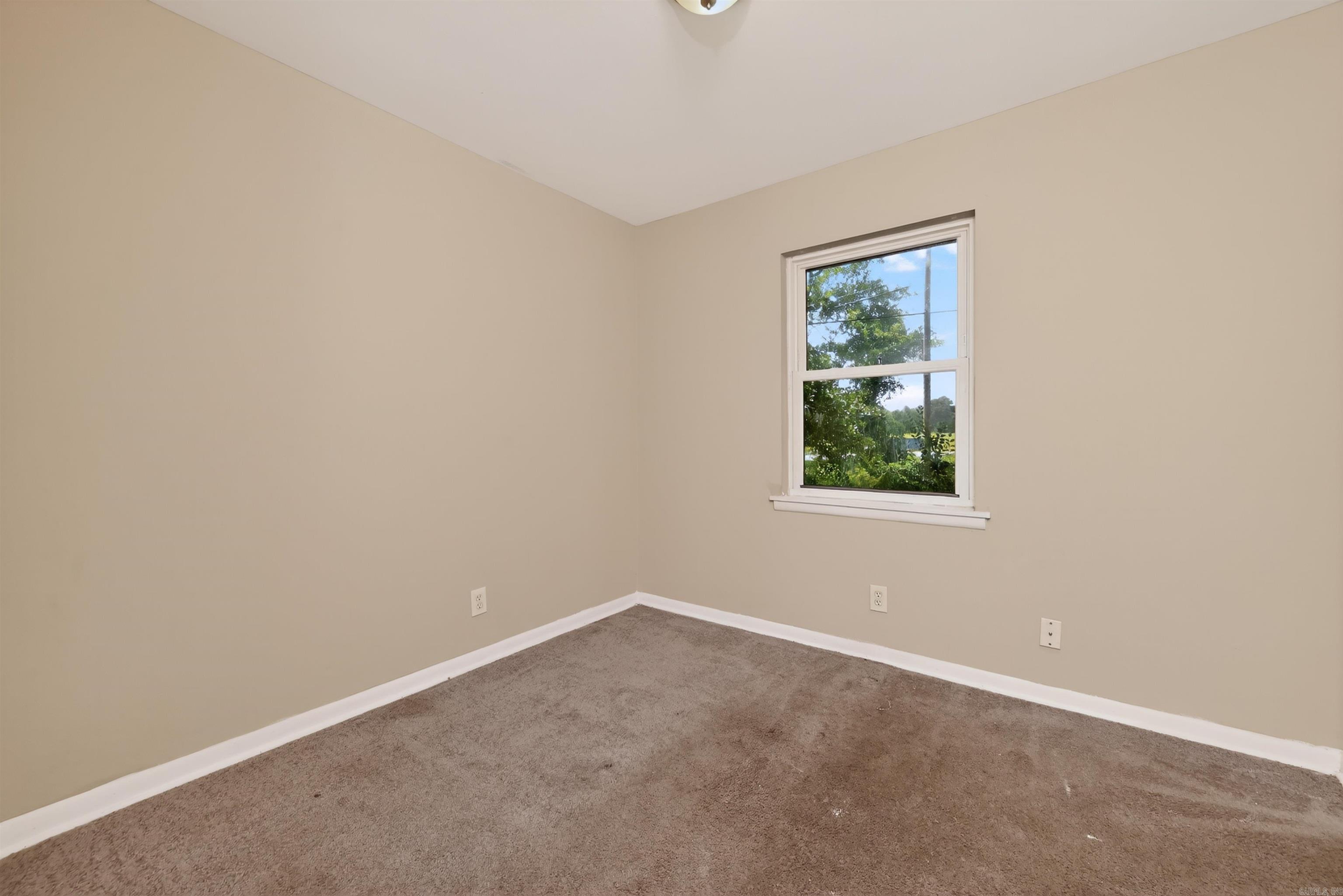 WAKEFIELD VILLAGE - Residential