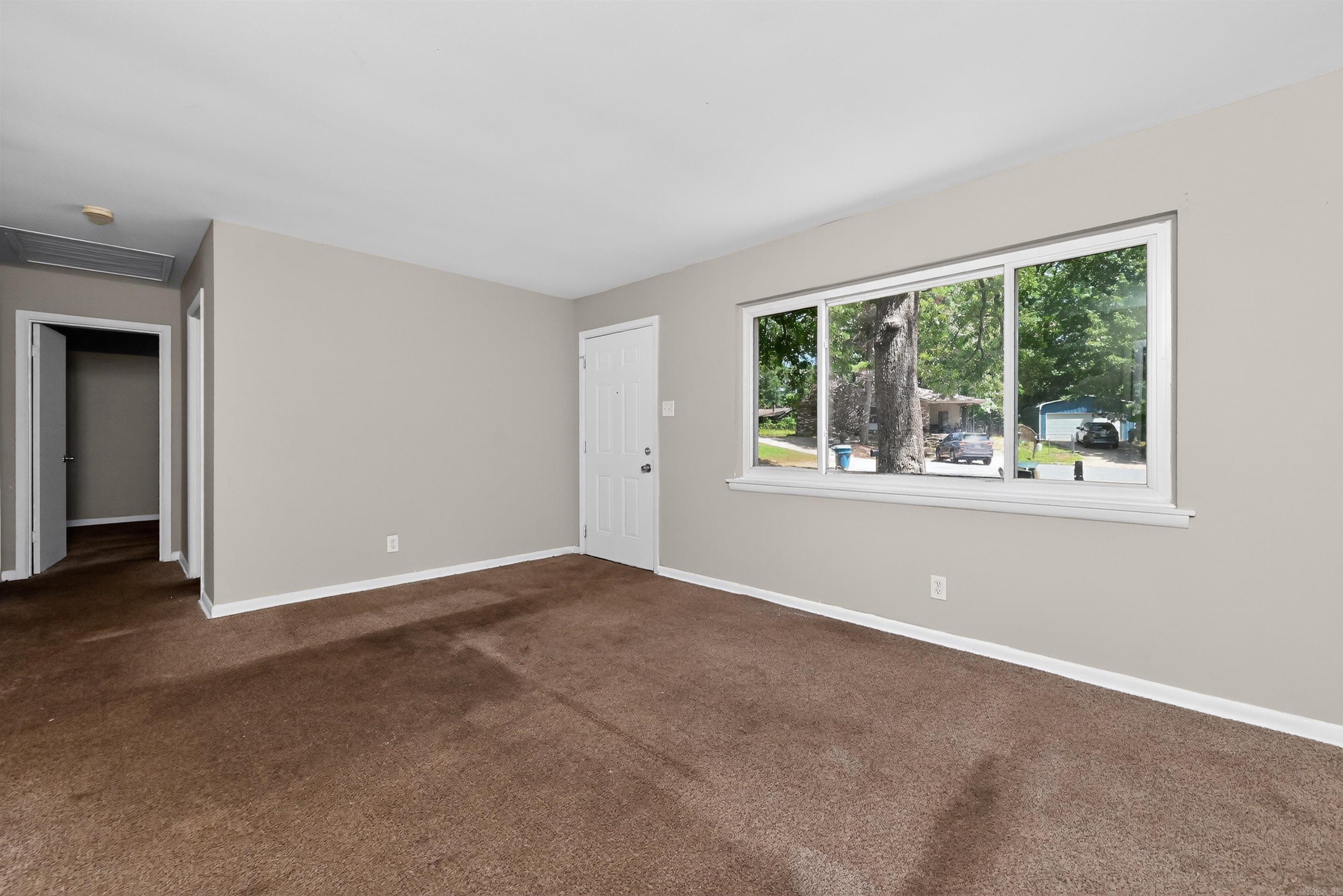 WAKEFIELD VILLAGE - Residential
