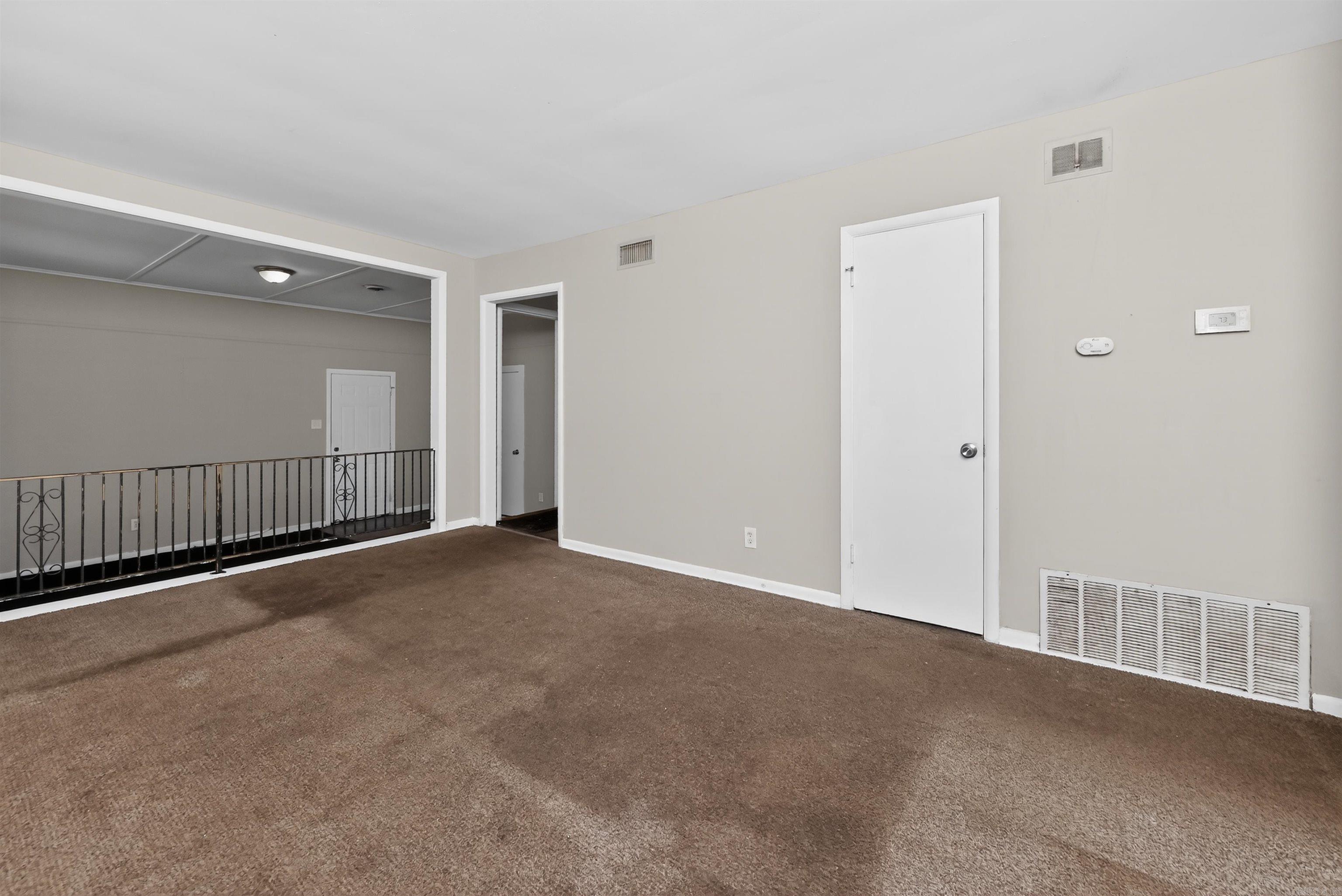 WAKEFIELD VILLAGE - Residential