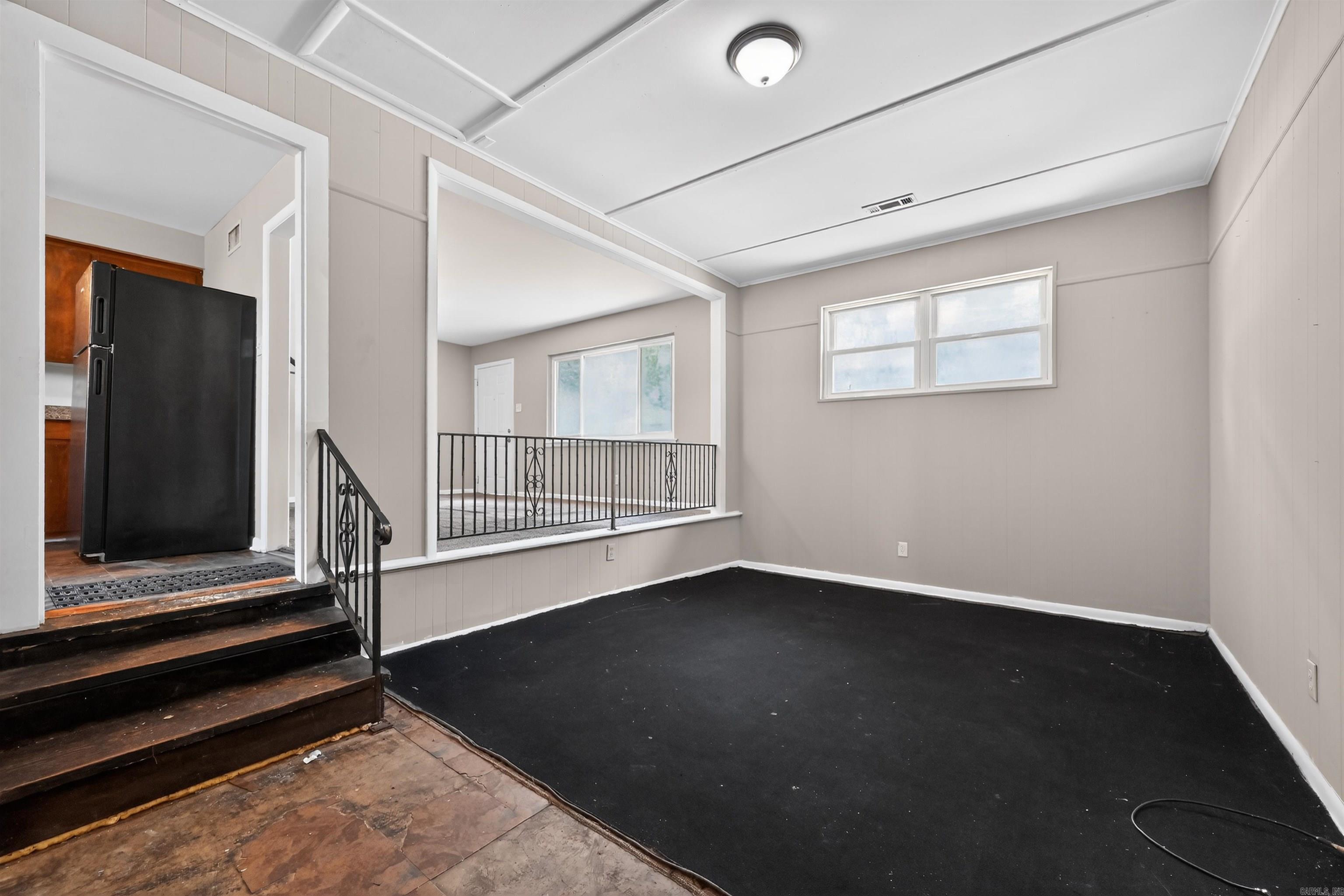 WAKEFIELD VILLAGE - Residential