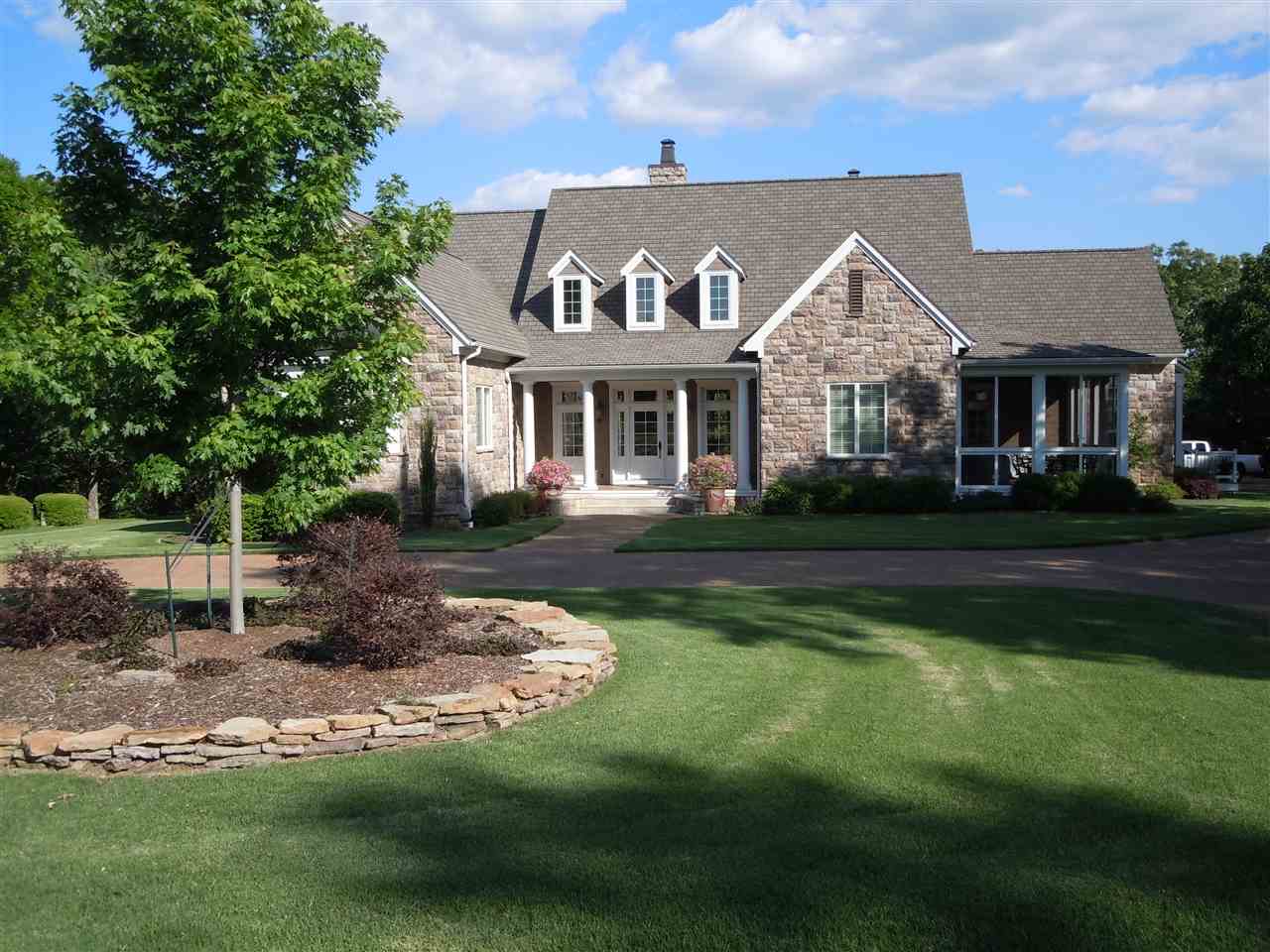 Eden Isle - Residential
