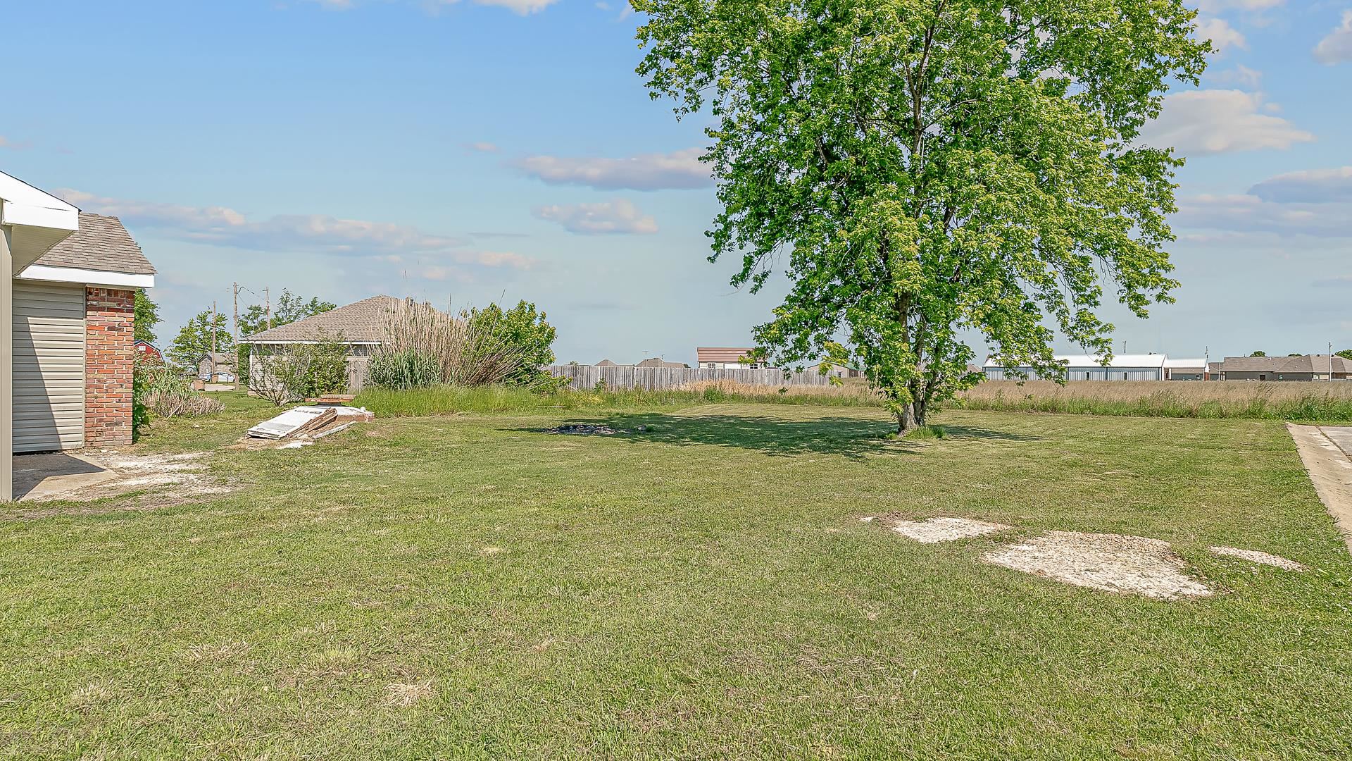 NORTH ACRES - Residential